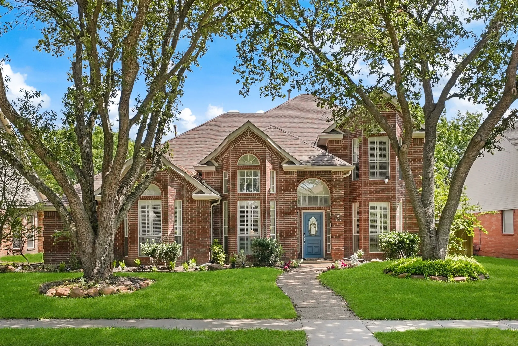 Single Family Residence For Sale in Collin County , 1107 Springfield Lane, Allen, Texas 75002, 4 Bedroom, 3 Bathroom, 2 Garage spaces, 2,831 Sqft, built in 1993, mls#21292593, Real Estate Agent in Allen, Homes For Sale in Collin county, Homes For Sale in Allen, Realtor in Allen Texas, Real Estate Brokerage Independent Realty Texas, Luminita Cordes Realtor