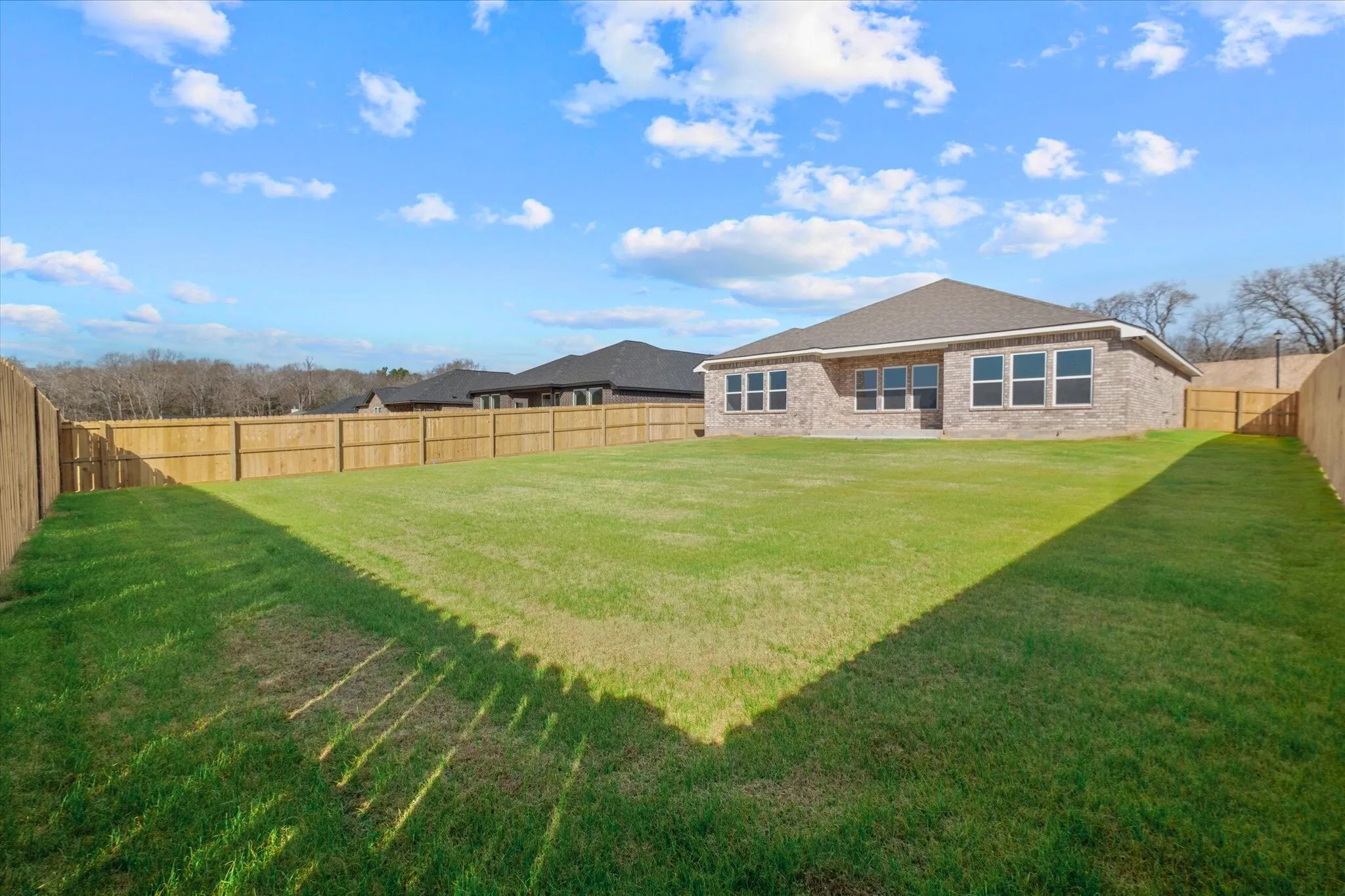 Single Family Residence For Sale in Smith County , 16529 Crossing Circle, Lindale, Texas 75771, 4 Bedroom, 2 Bathroom, 2 Garage spaces, 1,735 Sqft, built in 2026, mls#21292628, Real Estate Agent in Lindale, Homes For Sale in Smith county, Homes For Sale in Lindale, Realtor in Lindale Texas, Real Estate Brokerage Independent Realty Texas, Luminita Cordes Realtor
