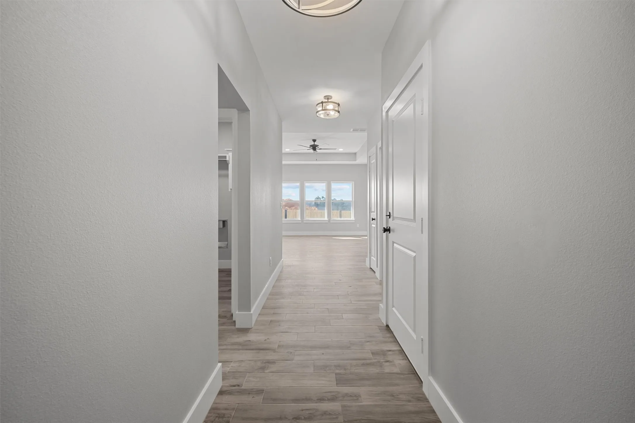 Single Family Residence For Sale in Smith County , 16529 Crossing Circle, Lindale, Texas 75771, 4 Bedroom, 2 Bathroom, 2 Garage spaces, 1,735 Sqft, built in 2026, mls#21292628, Real Estate Agent in Lindale, Homes For Sale in Smith county, Homes For Sale in Lindale, Realtor in Lindale Texas, Real Estate Brokerage Independent Realty Texas, Luminita Cordes Realtor