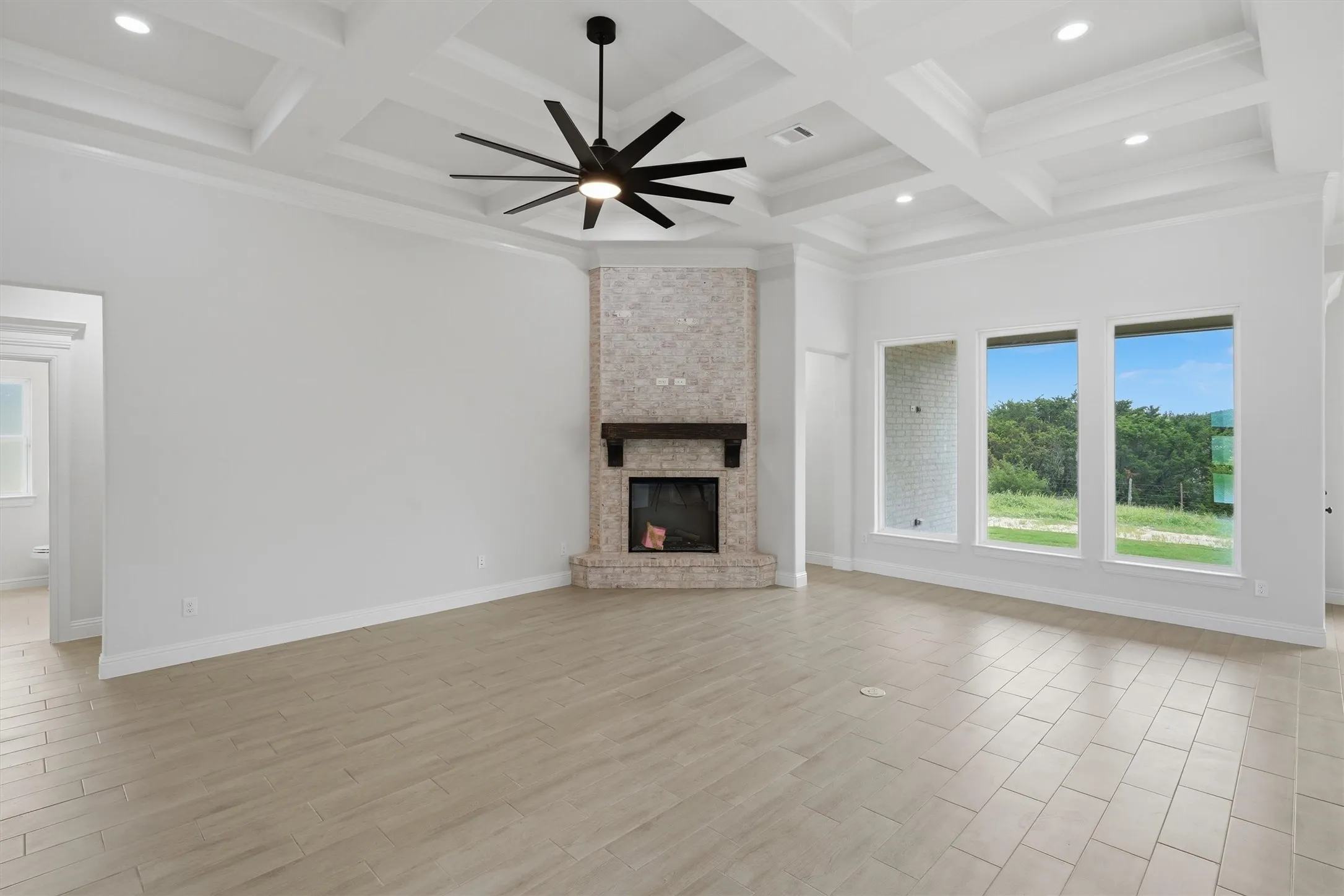 Single Family Residence For Sale in Parker County , 3131 Infinity Drive, Weatherford, Texas 76087, 4 Bedroom, 3 Bathroom, 3 Garage spaces, 2,513 Sqft, built in 2026, mls#21291186, Real Estate Agent in Weatherford, Homes For Sale in Parker county, Homes For Sale in Weatherford, Realtor in Weatherford Texas, Real Estate Brokerage Independent Realty Texas, Luminita Cordes Realtor