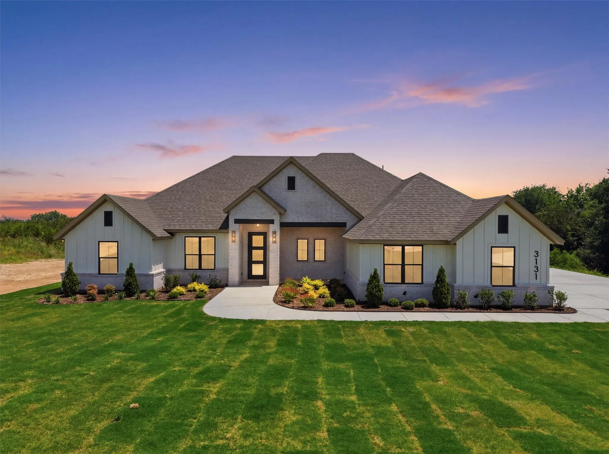 Single Family Residence For Sale in Parker County , 3131 Infinity Drive, Weatherford, Texas 76087, 4 Bedroom, 3 Bathroom, 3 Garage spaces, 2,513 Sqft, built in 2026, mls#21291186, Real Estate Agent in Weatherford, Homes For Sale in Parker county, Homes For Sale in Weatherford, Realtor in Weatherford Texas, Real Estate Brokerage Independent Realty Texas, Luminita Cordes Realtor
