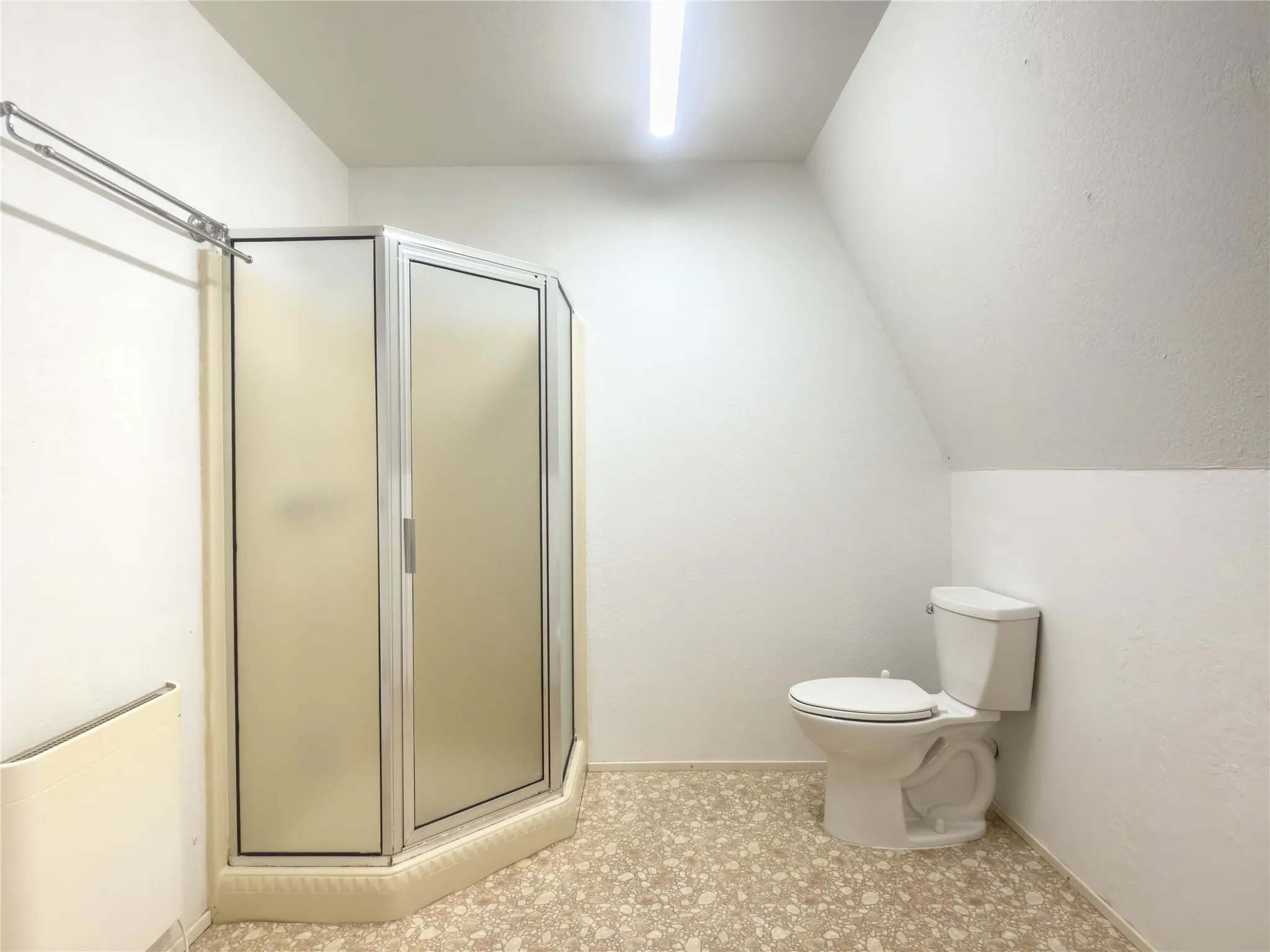 Single Family Residence For Sale in Palo Pinto County , 1102 NE 23rd Street, Mineral Wells, Texas 76067, 3 Bedroom, 2 Bathroom, Garage spaces, 2,080 Sqft, built in 1989, mls#21292349, Real Estate Agent in Mineral Wells, Homes For Sale in Palo Pinto county, Homes For Sale in Mineral Wells, Realtor in Mineral Wells Texas, Real Estate Brokerage Independent Realty Texas, Luminita Cordes Realtor