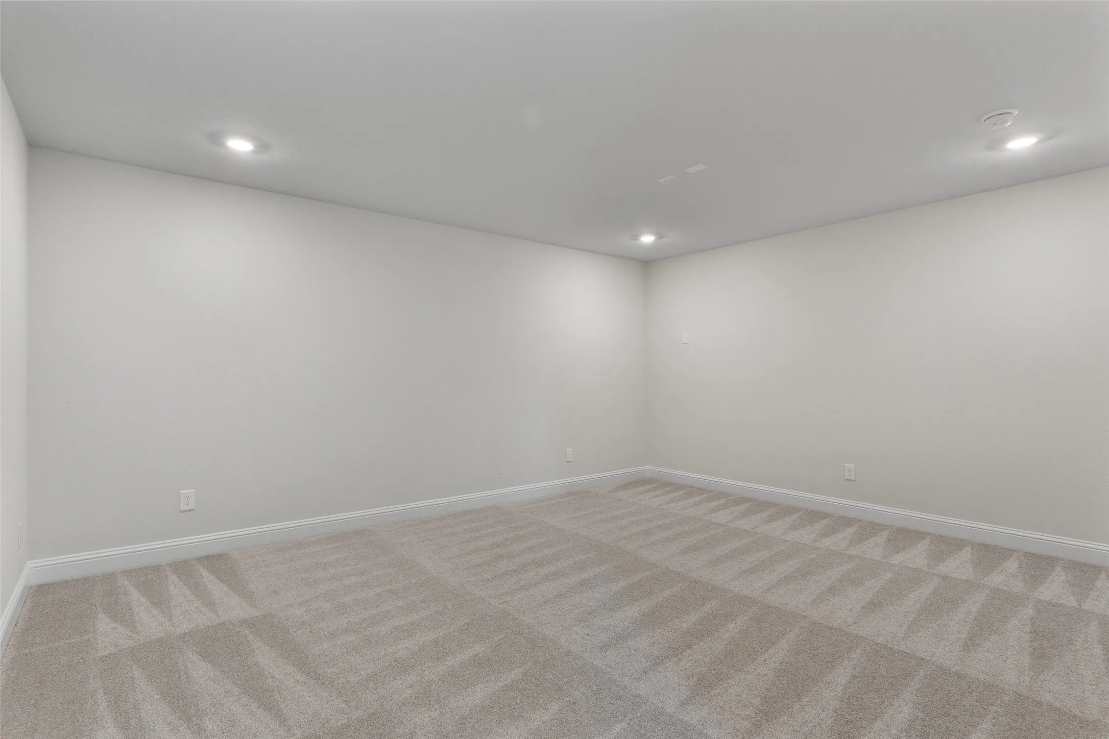 Single Family Residence For Sale in Collin County , 207 Midnight Trail, Melissa, Texas 75454, 5 Bedroom, 4 Bathroom, 3 Garage spaces, 2,881 Sqft, built in 2023, mls#21280165, Real Estate Agent in Melissa, Homes For Sale in Collin county, Homes For Sale in Melissa, Realtor in Melissa Texas, Real Estate Brokerage Independent Realty Texas, Luminita Cordes Realtor