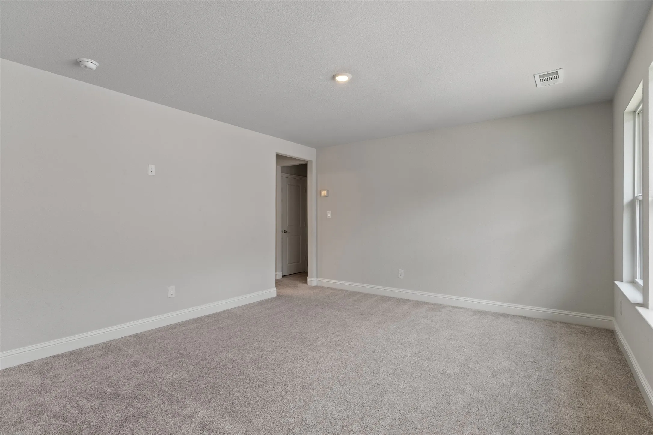 Single Family Residence For Sale in Collin County , 207 Midnight Trail, Melissa, Texas 75454, 5 Bedroom, 4 Bathroom, 3 Garage spaces, 2,881 Sqft, built in 2023, mls#21280165, Real Estate Agent in Melissa, Homes For Sale in Collin county, Homes For Sale in Melissa, Realtor in Melissa Texas, Real Estate Brokerage Independent Realty Texas, Luminita Cordes Realtor