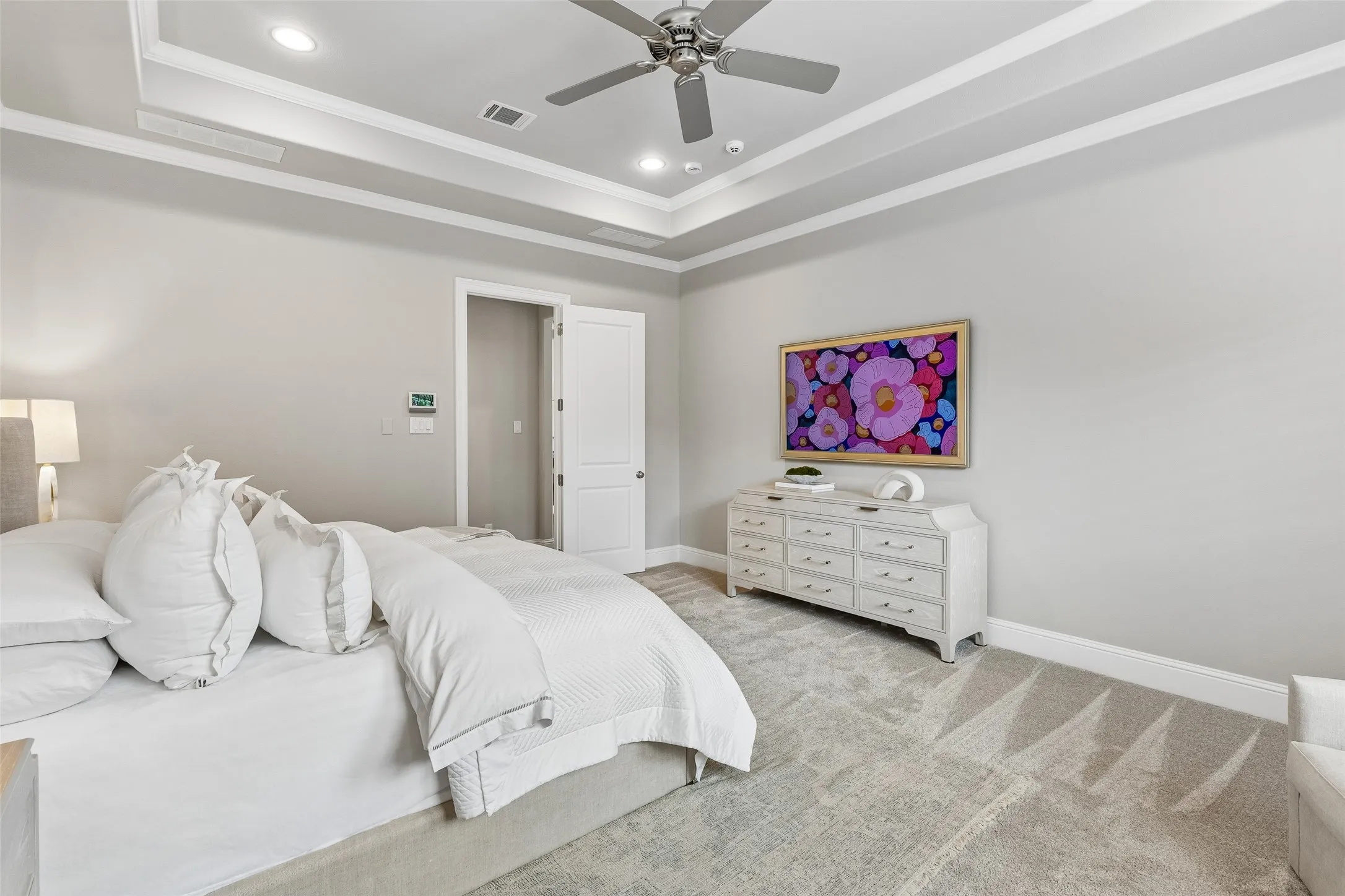 Single Family Residence For Sale in Collin County , 6611 Compton Court, Frisco, Texas 75034, 3 Bedroom, 4 Bathroom, 3 Garage spaces, 3,548 Sqft, built in 2015, mls#21291370, Real Estate Agent in Frisco, Homes For Sale in Collin county, Homes For Sale in Frisco, Realtor in Frisco Texas, Real Estate Brokerage Independent Realty Texas, Luminita Cordes Realtor