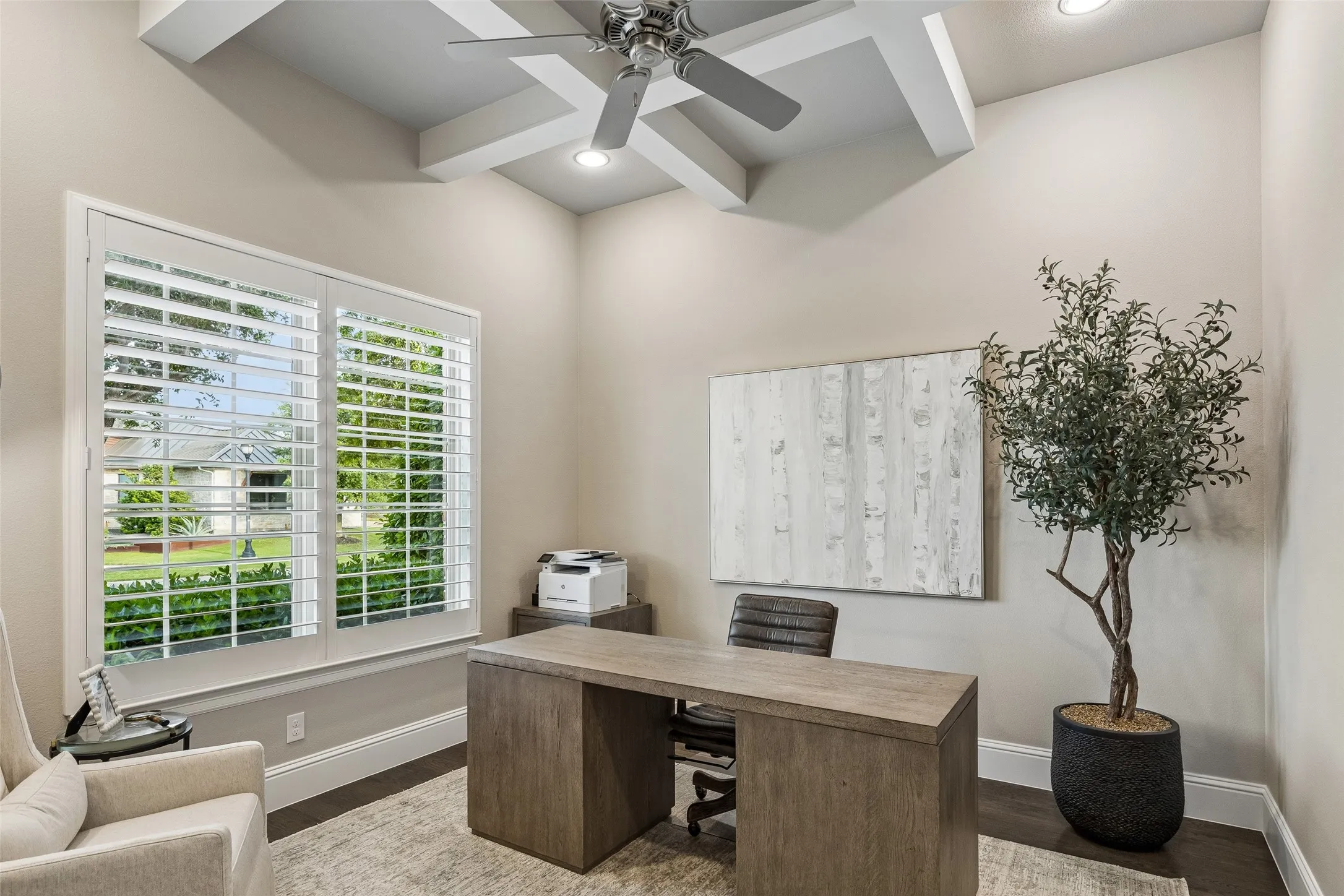 Single Family Residence For Sale in Collin County , 6611 Compton Court, Frisco, Texas 75034, 3 Bedroom, 4 Bathroom, 3 Garage spaces, 3,548 Sqft, built in 2015, mls#21291370, Real Estate Agent in Frisco, Homes For Sale in Collin county, Homes For Sale in Frisco, Realtor in Frisco Texas, Real Estate Brokerage Independent Realty Texas, Luminita Cordes Realtor