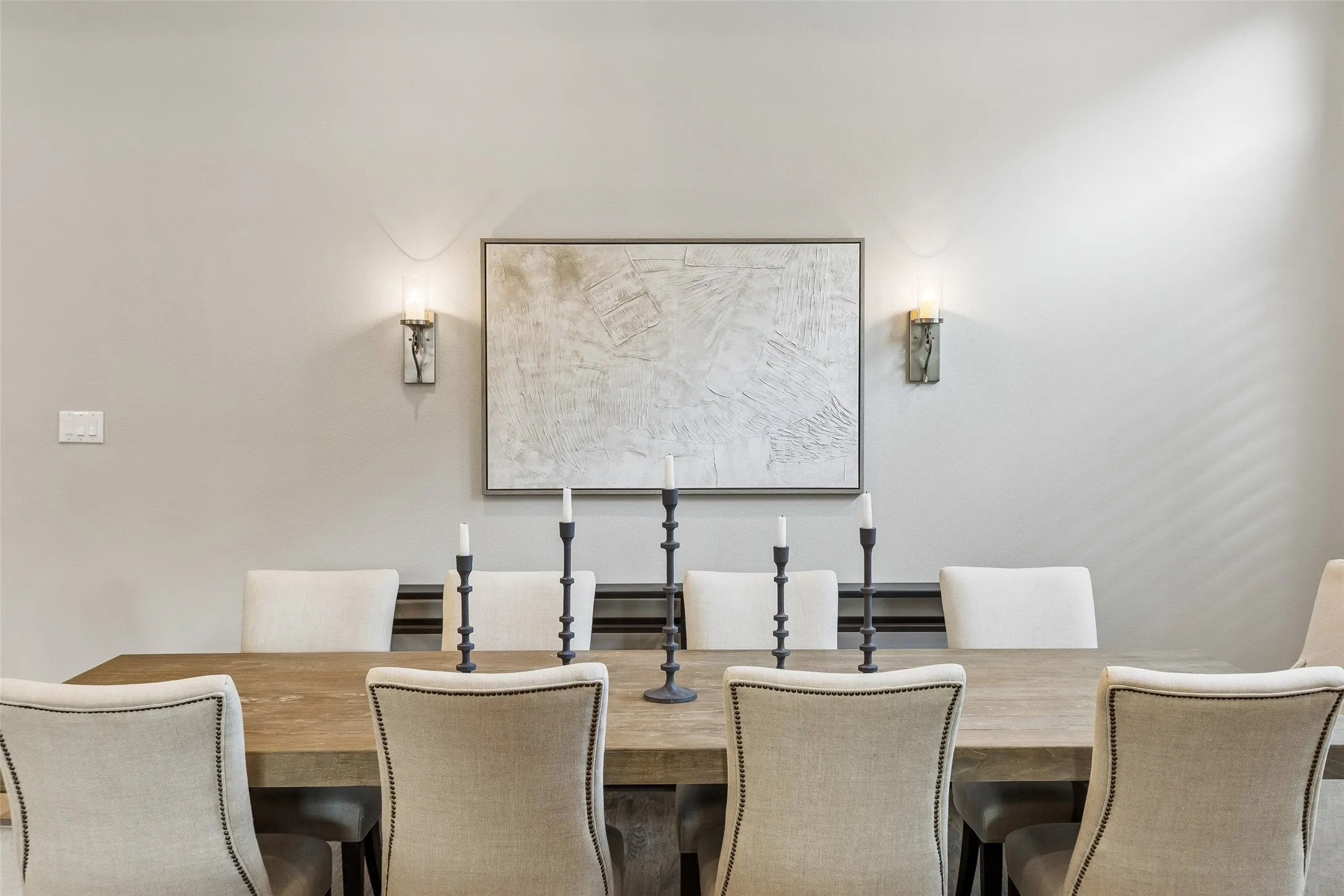 Single Family Residence For Sale in Collin County , 6611 Compton Court, Frisco, Texas 75034, 3 Bedroom, 4 Bathroom, 3 Garage spaces, 3,548 Sqft, built in 2015, mls#21291370, Real Estate Agent in Frisco, Homes For Sale in Collin county, Homes For Sale in Frisco, Realtor in Frisco Texas, Real Estate Brokerage Independent Realty Texas, Luminita Cordes Realtor