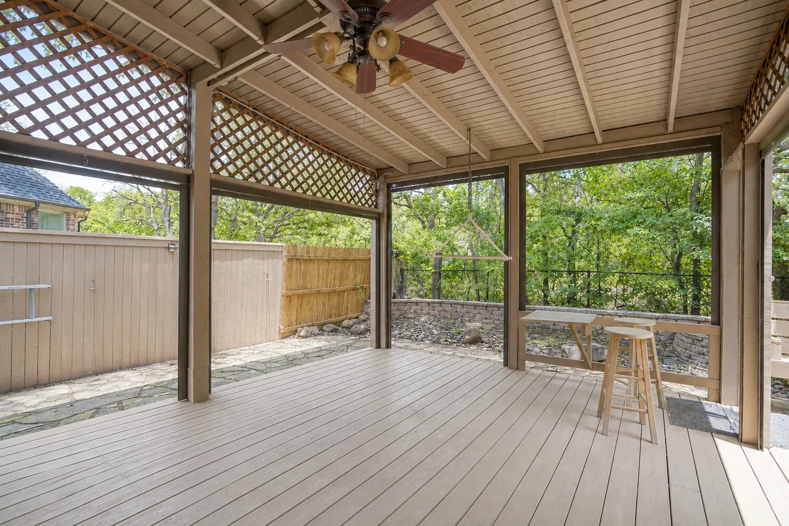 Single Family Residence For Sale in Tarrant County , 609 Trails End Court, Hurst, Texas 76054, 4 Bedroom, 4 Bathroom, 2 Garage spaces, 2,784 Sqft, built in 2002, Price $625,000, mls#21292652, Real Estate Agent in Hurst, Homes For Sale in Tarrant county, Homes For Sale in Hurst, Realtor in Hurst Texas, Real Estate Brokerage Independent Realty Texas, Luminita Cordes Realtor