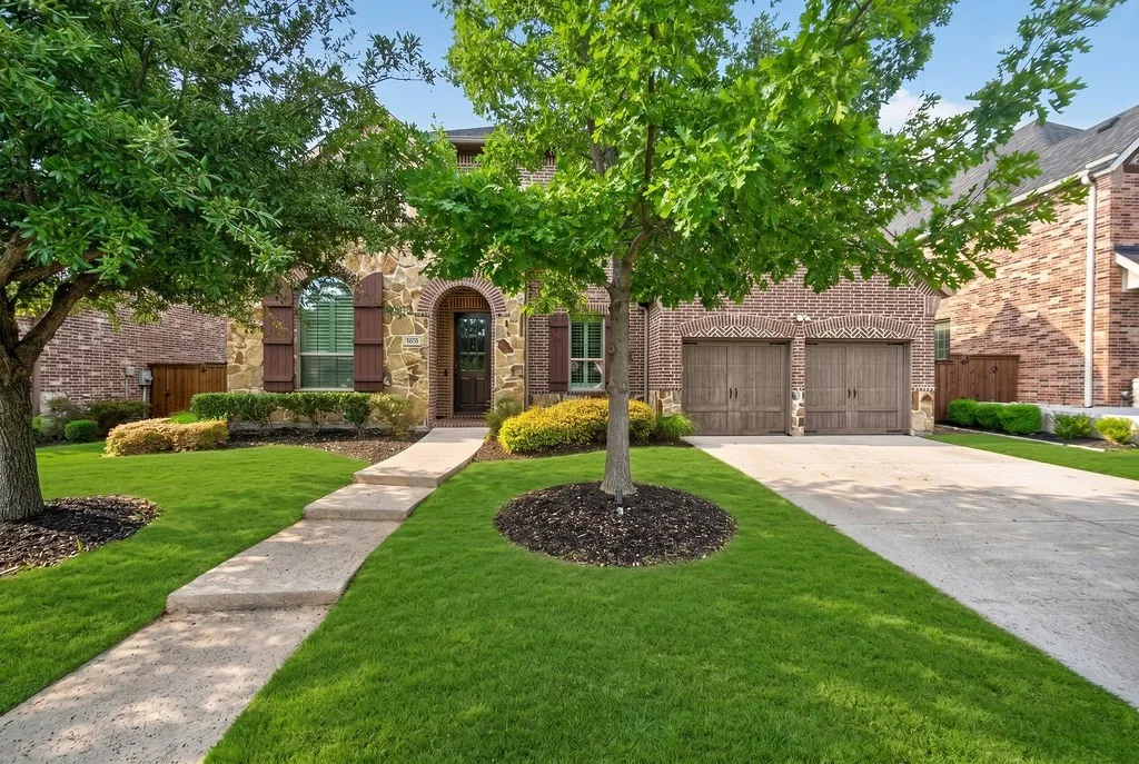 Single Family Residence For Sale in Denton County , 1651 Saddle Tree Road, Frisco, Texas 75036, 5 Bedrooms, 4 Bathrooms, 3 Garage spaces, 4,069 Sqft, built in 2013, Price $899,000, mls#21291823, Real Estate Agent in Frisco, Homes For Sale in Denton county, Homes For Sale in Frisco, Realtor in Frisco Texas, Real Estate Brokerage Independent Realty Texas, Luminita Cordes Realtor
