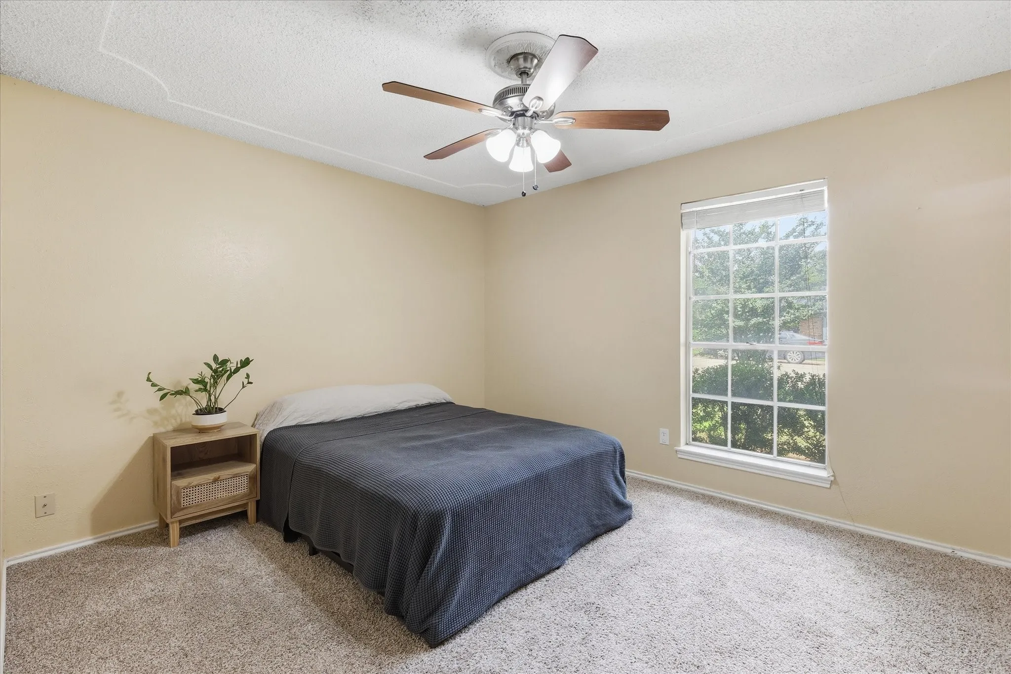 Single Family Residence For Sale in Tarrant County , 4314 Steeplechase Trail, Arlington, Texas 76016, 4 Bedroom, 3 Bathroom, 2 Garage spaces, 2,364 Sqft, built in 1977, mls#21292642, Real Estate Agent in Arlington, Homes For Sale in Tarrant county, Homes For Sale in Arlington, Realtor in Arlington Texas, Real Estate Brokerage Independent Realty Texas, Luminita Cordes Realtor