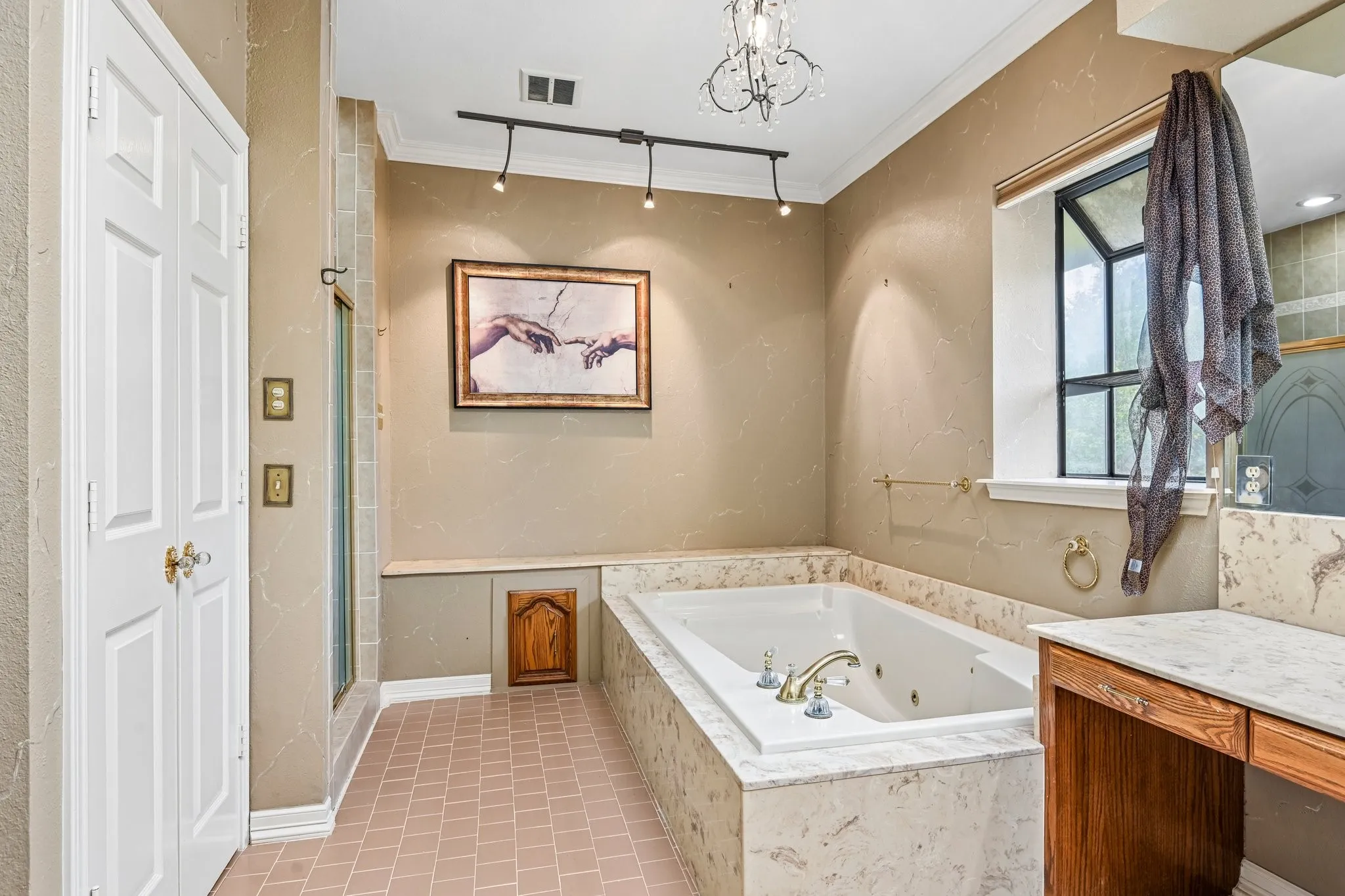 Single Family Residence For Sale in Rockwall County , 128 Sceptre Drive, Rockwall, Texas 75032, 4 Bedroom, 4 Bathroom, 2 Garage spaces, 3,520 Sqft, built in 1985, mls#21286229, Real Estate Agent in Rockwall, Homes For Sale in Rockwall county, Homes For Sale in Rockwall, Realtor in Rockwall Texas, Real Estate Brokerage Independent Realty Texas, Luminita Cordes Realtor