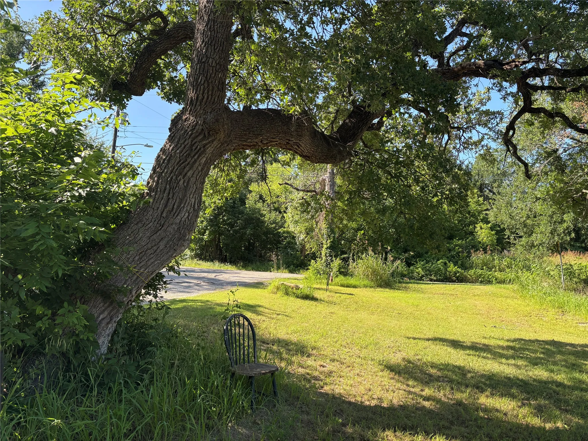 Unimproved Land For Sale in Grayson County , TBD E Morgan Street, Denison, Texas 75021, 0, 0, Garage spaces, 0 Sqft, built in 0, Price $22,000, mls#21292683, Real Estate Agent in Denison, Homes For Sale in Grayson county, Homes For Sale in Denison, Realtor in Denison Texas, Real Estate Brokerage Independent Realty Texas, Luminita Cordes Realtor