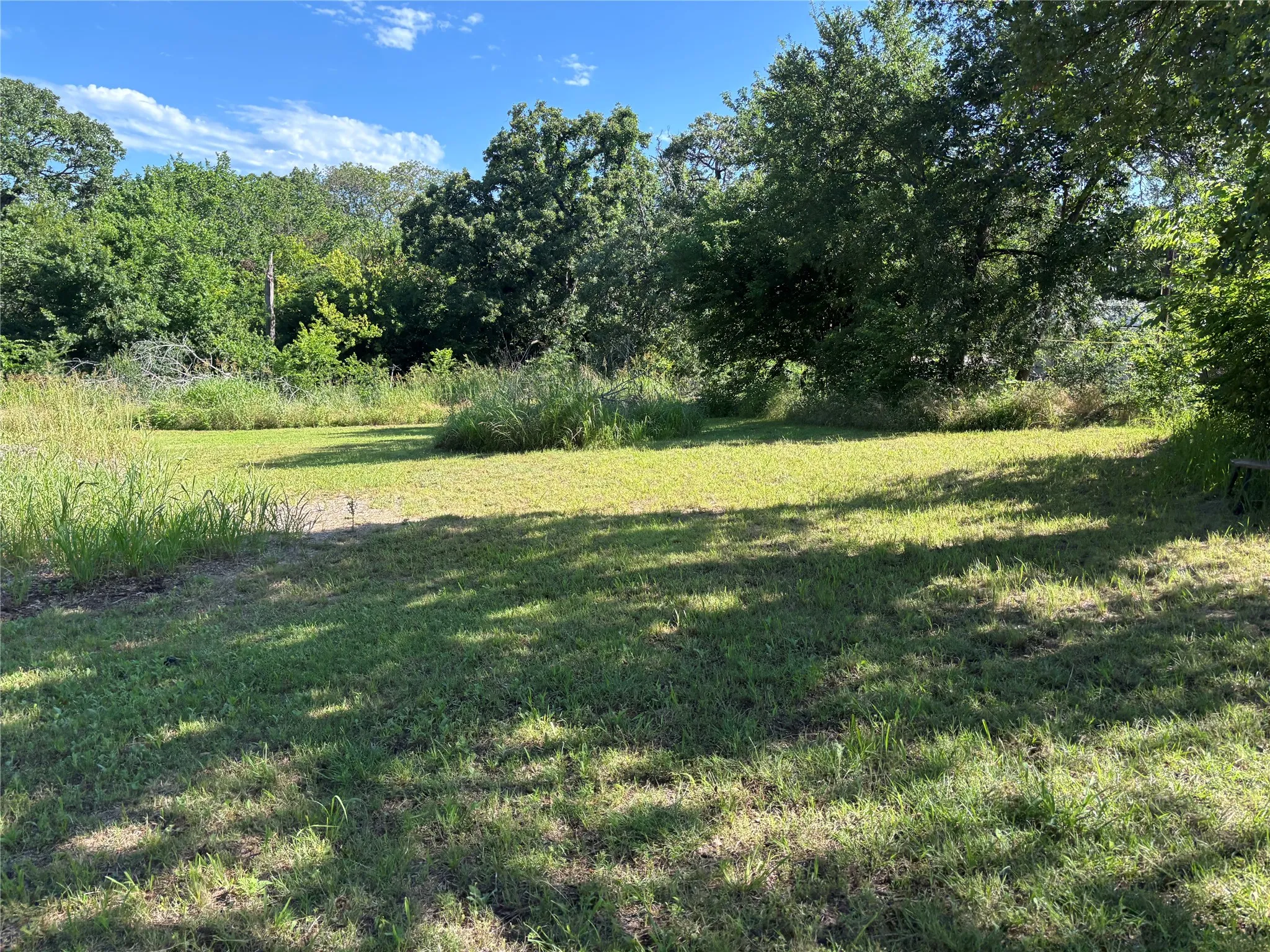 Unimproved Land For Sale in Grayson County , TBD E Morgan Street, Denison, Texas 75021, 0, 0, Garage spaces, 0 Sqft, built in 0, Price $22,000, mls#21292683, Real Estate Agent in Denison, Homes For Sale in Grayson county, Homes For Sale in Denison, Realtor in Denison Texas, Real Estate Brokerage Independent Realty Texas, Luminita Cordes Realtor