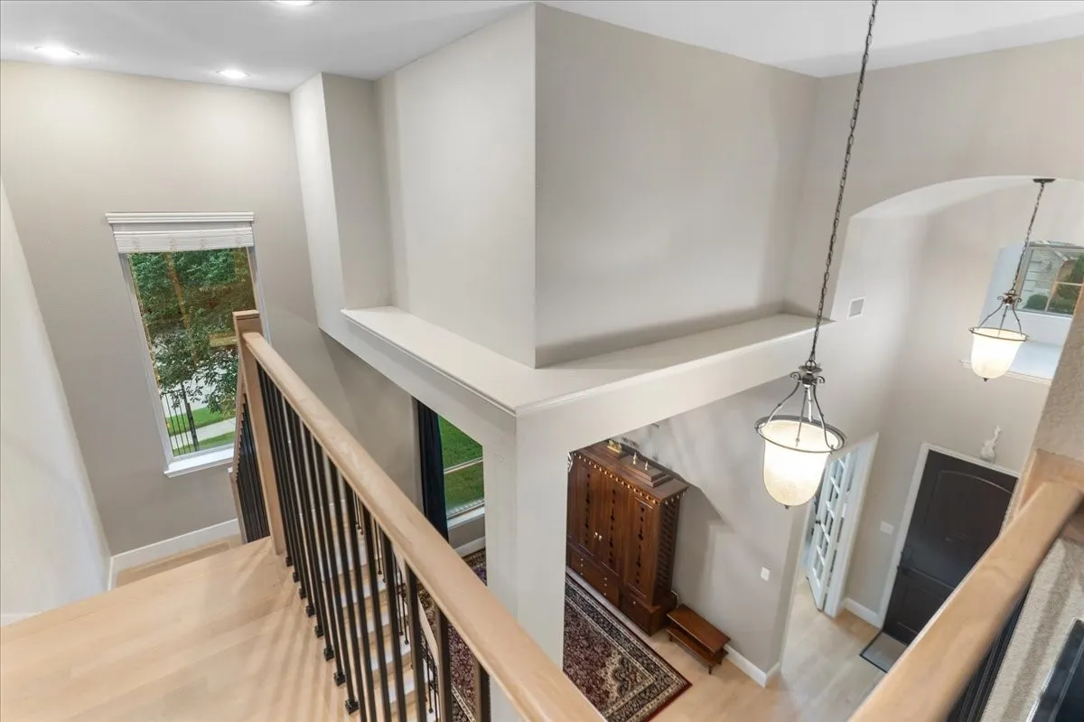 Single Family Residence For Sale in Collin County , 5621 Fringetree Drive, Mc Kinney, Texas 75071, 5 Bedroom, 4 Bathroom, 2 Garage spaces, 3,335 Sqft, built in 2015, mls#21291322, Real Estate Agent in Mc Kinney, Homes For Sale in Collin county, Homes For Sale in Mc Kinney, Realtor in Mc Kinney Texas, Real Estate Brokerage Independent Realty Texas, Luminita Cordes Realtor