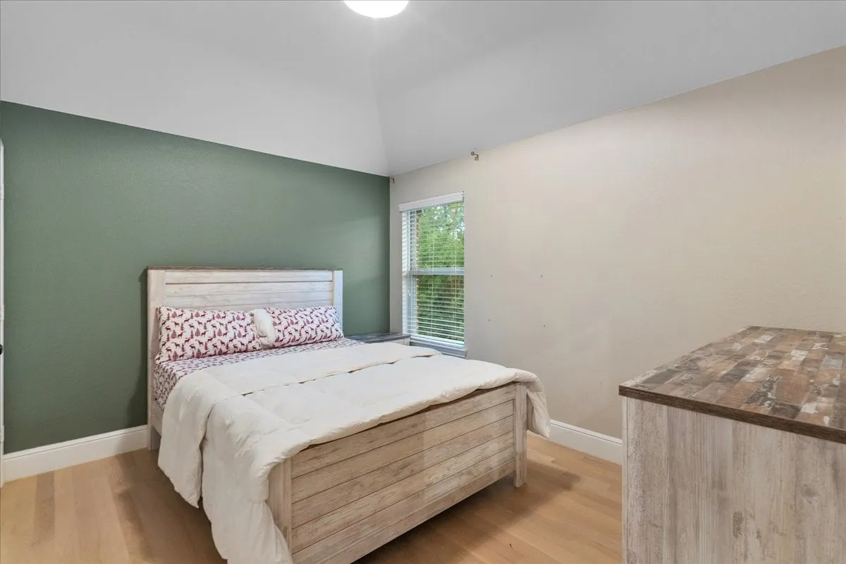 Single Family Residence For Sale in Collin County , 5621 Fringetree Drive, Mc Kinney, Texas 75071, 5 Bedroom, 4 Bathroom, 2 Garage spaces, 3,335 Sqft, built in 2015, mls#21291322, Real Estate Agent in Mc Kinney, Homes For Sale in Collin county, Homes For Sale in Mc Kinney, Realtor in Mc Kinney Texas, Real Estate Brokerage Independent Realty Texas, Luminita Cordes Realtor