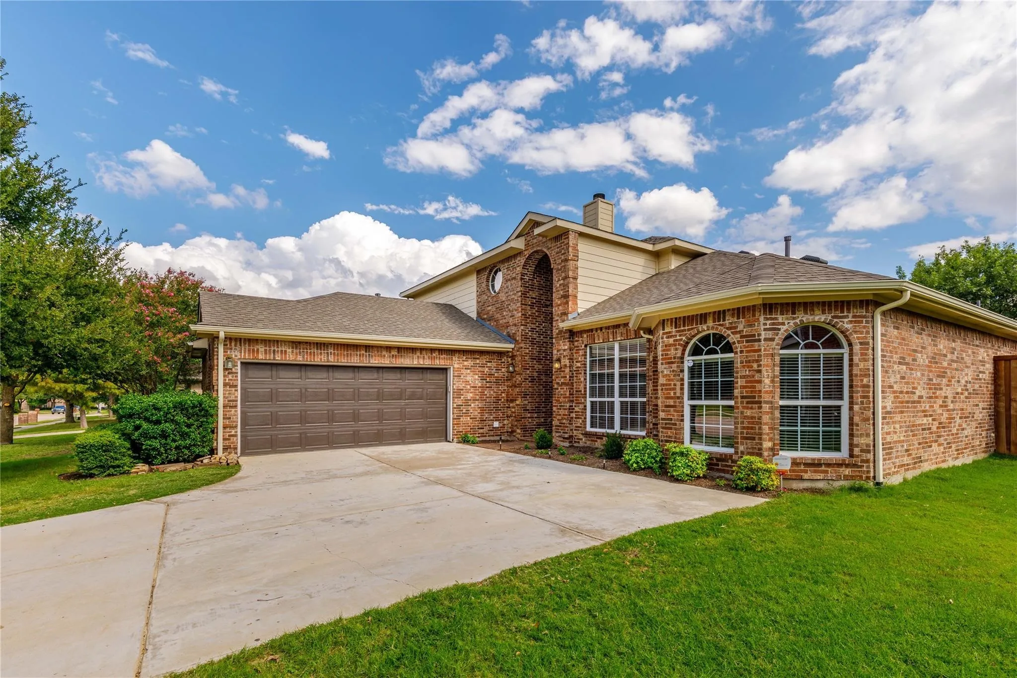 Single Family Residence For Rent in Collin County , 15507 Appaloosa Drive, Frisco, Texas 75035, 4 Bedroom, 3 Bathroom, 2 Garage spaces, 2,830 Sqft, built in 2005, mls#21286414, Real Estate Agent in Frisco, Homes For Rent in Collin county, Homes For Rent in Frisco, Realtor in Frisco Texas, Real Estate Brokerage Independent Realty Texas, Luminita Cordes Realtor