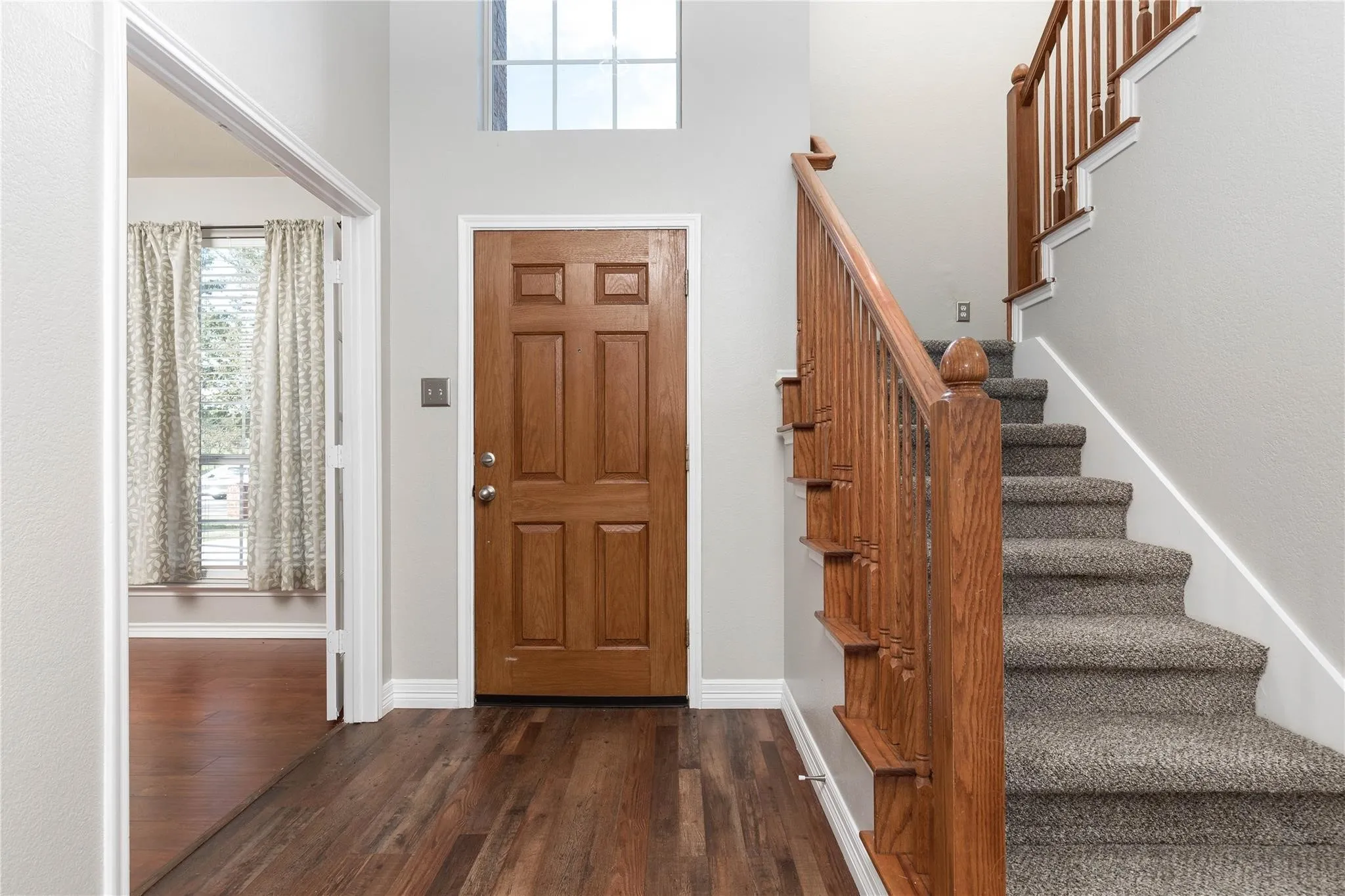 Single Family Residence For Rent in Collin County , 15507 Appaloosa Drive, Frisco, Texas 75035, 4 Bedroom, 3 Bathroom, 2 Garage spaces, 2,830 Sqft, built in 2005, mls#21286414, Real Estate Agent in Frisco, Homes For Rent in Collin county, Homes For Rent in Frisco, Realtor in Frisco Texas, Real Estate Brokerage Independent Realty Texas, Luminita Cordes Realtor