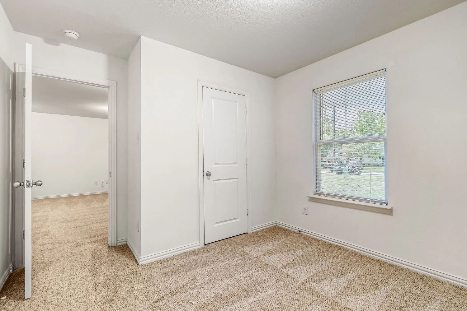 Single Family Residence For Sale in Tarrant County , 1881 Glenda Court, Pelican Bay, Texas 76020, 3 Bedroom, 1 Bathroom, Garage spaces, 1,027 Sqft, built in 2019, mls#21292704, Real Estate Agent in Pelican Bay, Homes For Sale in Tarrant county, Homes For Sale in Pelican Bay, Realtor in Pelican Bay Texas, Real Estate Brokerage Independent Realty Texas, Luminita Cordes Realtor