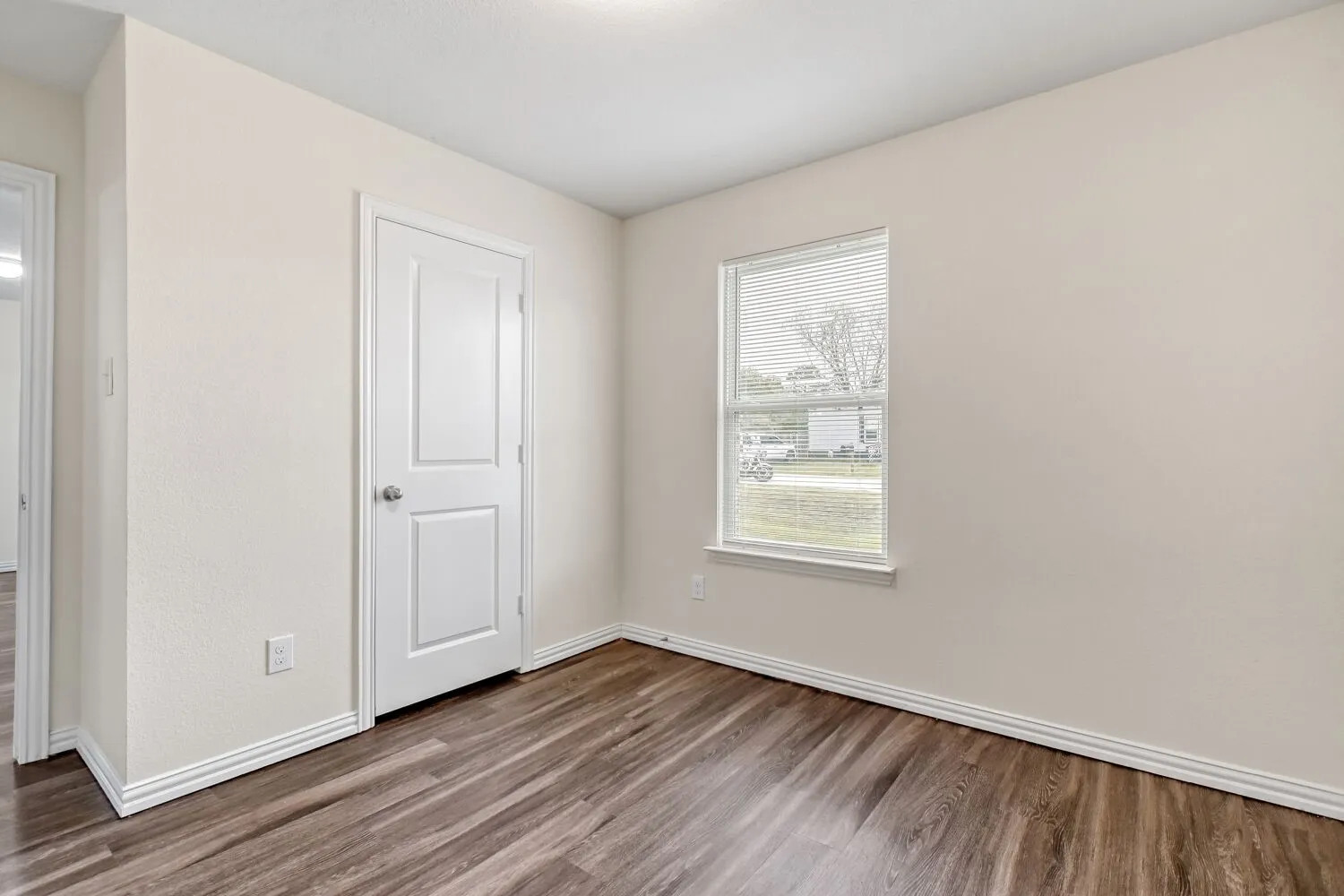 Single Family Residence For Sale in Tarrant County , 1618 Gale Drive, Pelican Bay, Texas 76020, 3 Bedroom, 1 Bathroom, Garage spaces, 1,036 Sqft, built in 2019, mls#21292715, Real Estate Agent in Pelican Bay, Homes For Sale in Tarrant county, Homes For Sale in Pelican Bay, Realtor in Pelican Bay Texas, Real Estate Brokerage Independent Realty Texas, Luminita Cordes Realtor