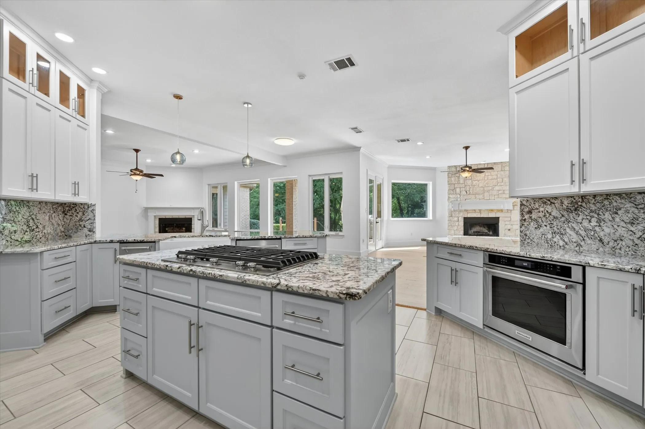 Single Family Residence For Sale in Denton County , 8517 Stallion Street, Denton, Texas 76208, 4 Bedroom, 6 Bathroom, 3 Garage spaces, 4,438 Sqft, built in 2007, mls#21290450, Real Estate Agent in Denton, Homes For Sale in Denton county, Homes For Sale in Denton, Realtor in Denton Texas, Real Estate Brokerage Independent Realty Texas, Luminita Cordes Realtor