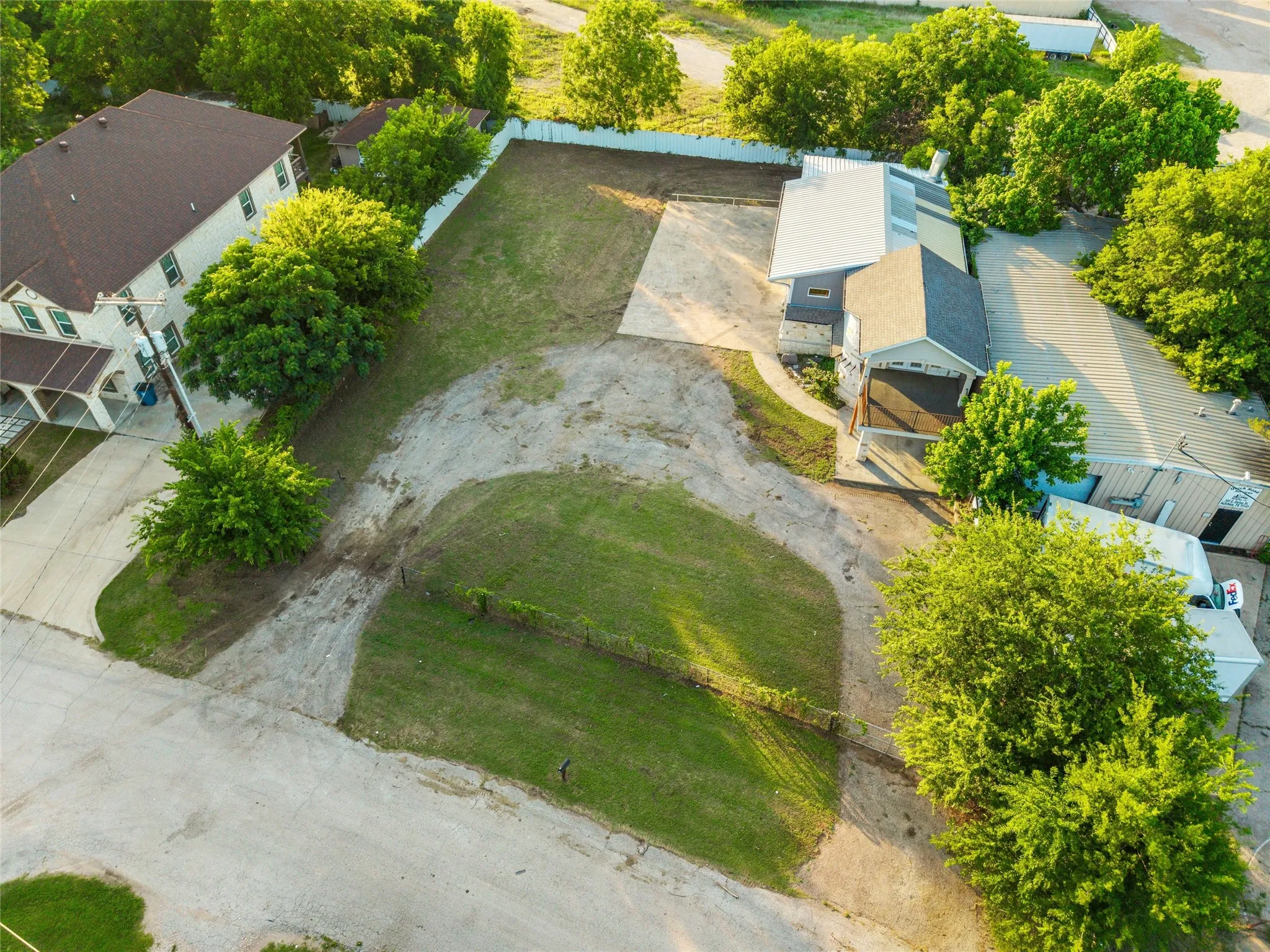 Business For Sale in Dallas County , 301 E Dallas Street, Hutchins, Texas 75141, 0, 0, Garage spaces, 0 Sqft, built in 2013, mls#21291702, Real Estate Agent in Hutchins, Homes For Sale in Dallas county, Homes For Sale in Hutchins, Realtor in Hutchins Texas, Real Estate Brokerage Independent Realty Texas, Luminita Cordes Realtor