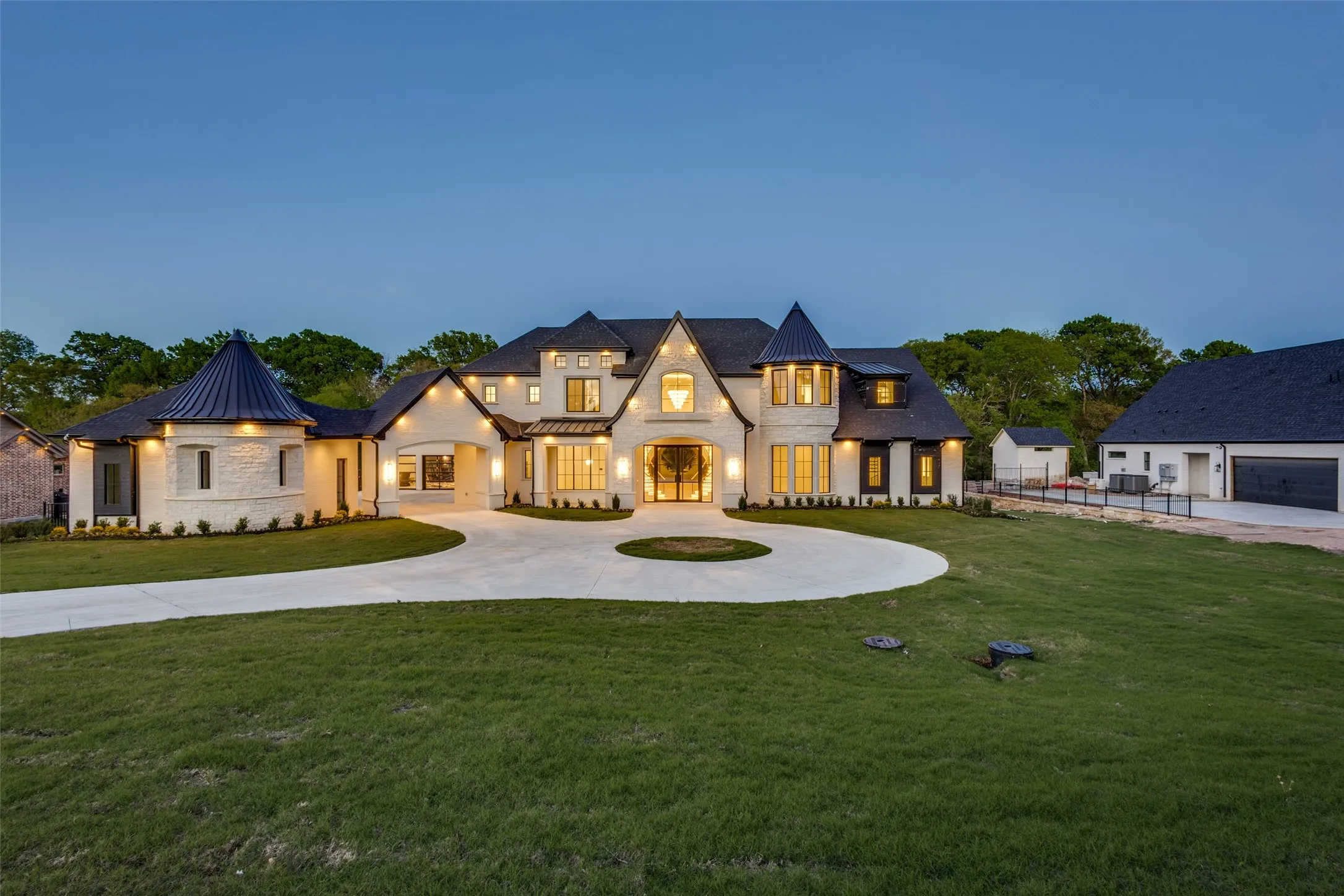 Single Family Residence For Sale in Collin County , 4636 Lake Breeze Drive, Mc Kinney, Texas 75071, 6 Bedroom, 8 Bathroom, 5 Garage spaces, 7,509 Sqft, built in 2025, mls#21291975, Real Estate Agent in Mc Kinney, Homes For Sale in Collin county, Homes For Sale in Mc Kinney, Realtor in Mc Kinney Texas, Real Estate Brokerage Independent Realty Texas, Luminita Cordes Realtor