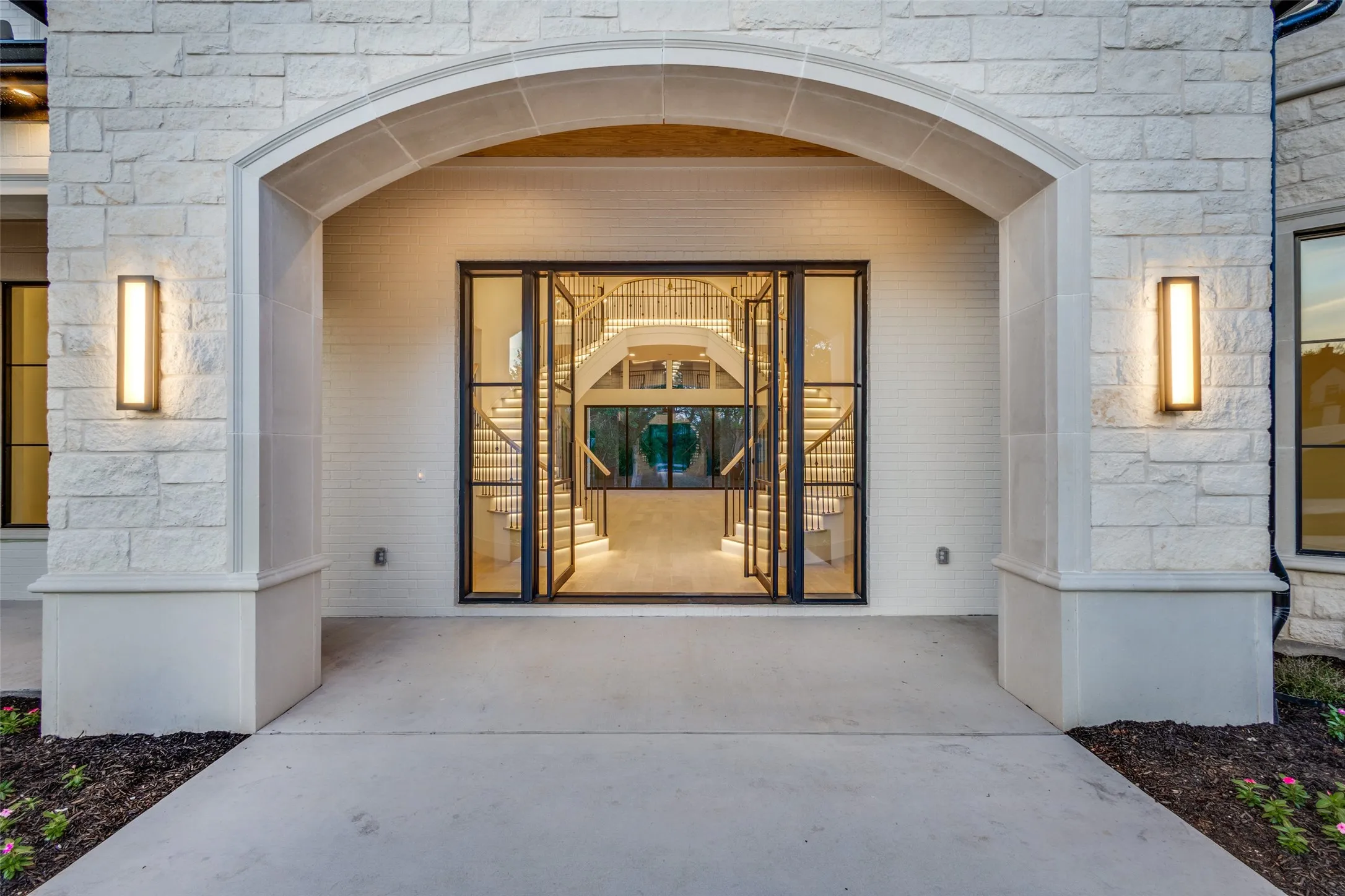 Single Family Residence For Sale in Collin County , 4636 Lake Breeze Drive, Mc Kinney, Texas 75071, 6 Bedroom, 8 Bathroom, 5 Garage spaces, 7,509 Sqft, built in 2025, mls#21291975, Real Estate Agent in Mc Kinney, Homes For Sale in Collin county, Homes For Sale in Mc Kinney, Realtor in Mc Kinney Texas, Real Estate Brokerage Independent Realty Texas, Luminita Cordes Realtor