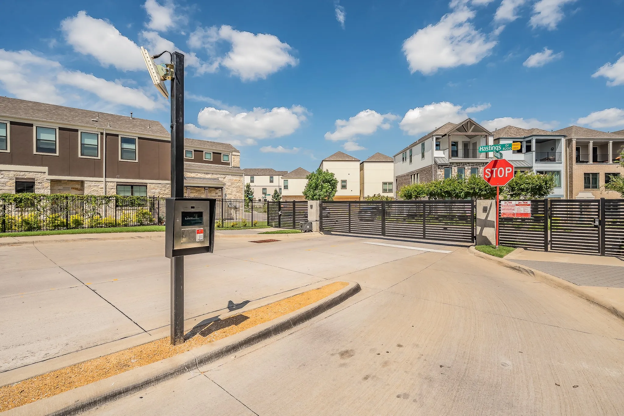Single Family Residence For Sale in Dallas County , 8106 Emsworth Drive, Dallas, Texas 75231, 3 Bedroom, 3 Bathroom, 2 Garage spaces, 1,760 Sqft, built in 2022, mls#21291126, Real Estate Agent in Dallas, Homes For Sale in Dallas county, Homes For Sale in Dallas, Realtor in Dallas Texas, Real Estate Brokerage Independent Realty Texas, Luminita Cordes Realtor