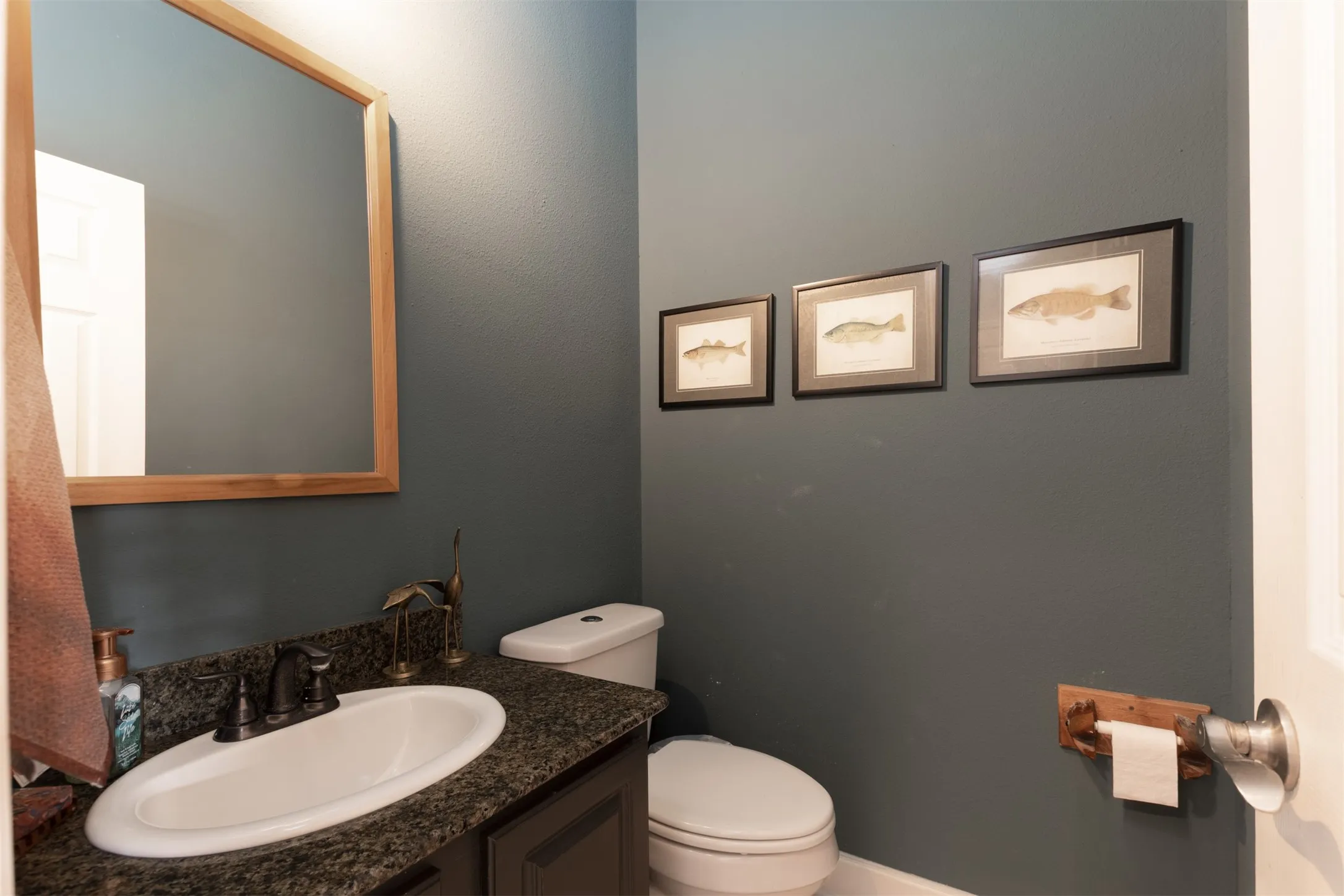Single Family Residence For Sale in Wood County , 1747 County Road 1785, Yantis, Texas 75497, 5 Bedrooms, 4 Bathrooms, 2 Garage spaces, 3,556 Sqft, built in 1997, Price $961,900, mls#21292576, Real Estate Agent in Yantis, Homes For Sale in Wood county, Homes For Sale in Yantis, Realtor in Yantis Texas, Real Estate Brokerage Independent Realty Texas, Luminita Cordes Realtor