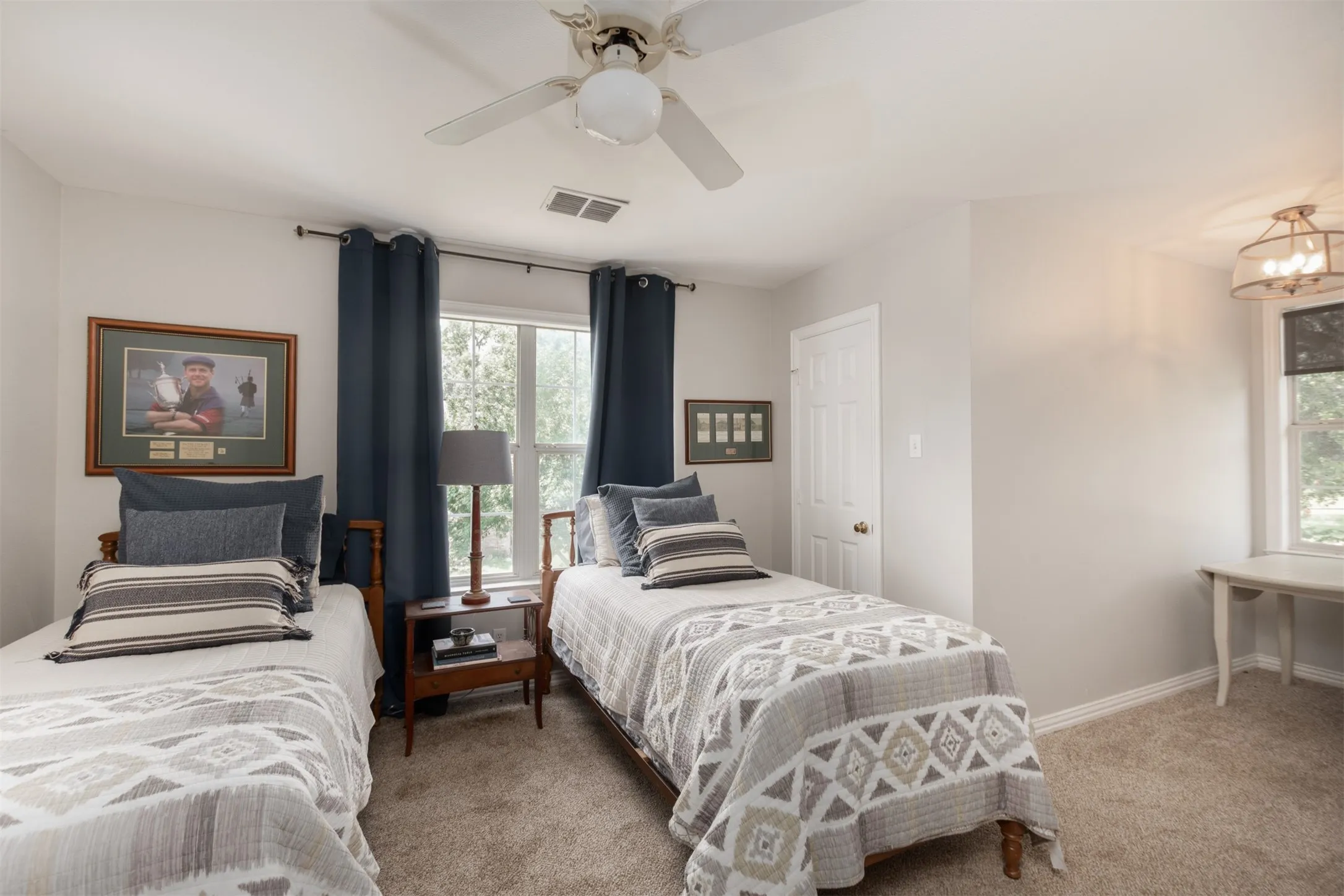 Single Family Residence For Sale in Wood County , 1747 County Road 1785, Yantis, Texas 75497, 5 Bedrooms, 4 Bathrooms, 2 Garage spaces, 3,556 Sqft, built in 1997, Price $961,900, mls#21292576, Real Estate Agent in Yantis, Homes For Sale in Wood county, Homes For Sale in Yantis, Realtor in Yantis Texas, Real Estate Brokerage Independent Realty Texas, Luminita Cordes Realtor