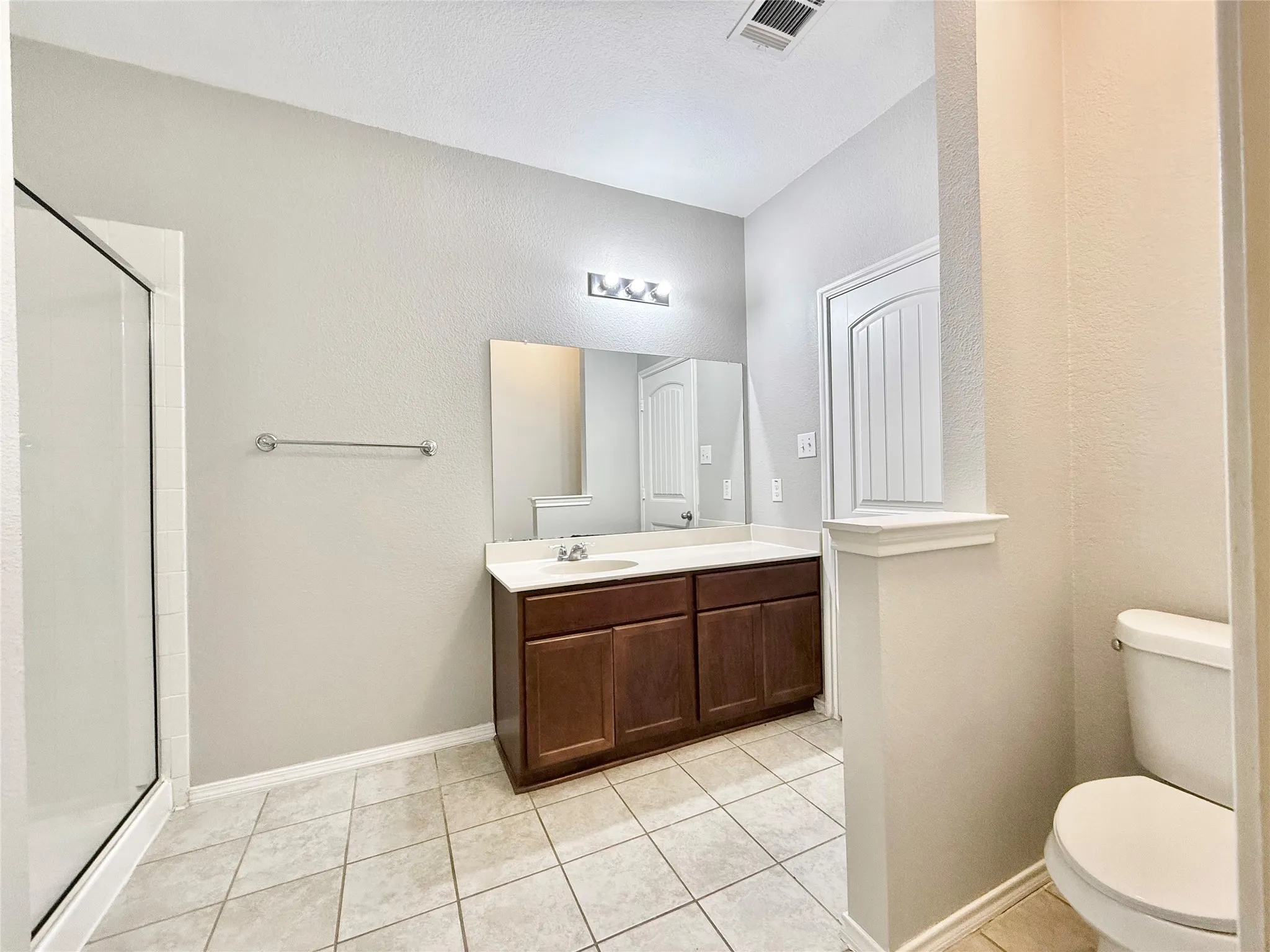 Single Family Residence For Rent in Collin County , 251 Cyrus Street, Anna, Texas 75409, 5 Bedroom, 3 Bathroom, 2 Garage spaces, 2,619 Sqft, built in 2017, mls#21292758, Real Estate Agent in Anna, Homes For Rent in Collin county, Homes For Rent in Anna, Realtor in Anna Texas, Real Estate Brokerage Independent Realty Texas, Luminita Cordes Realtor