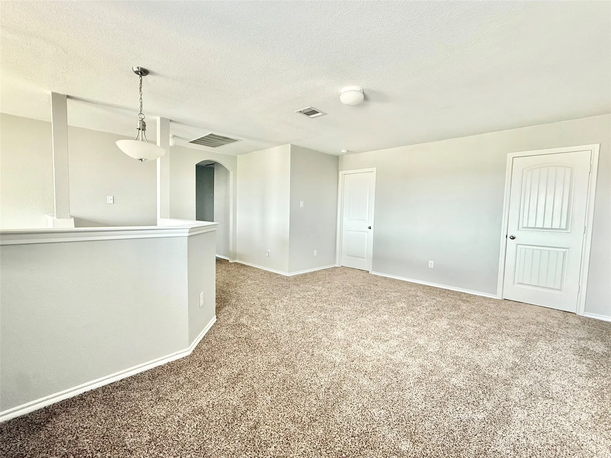 Single Family Residence For Rent in Collin County , 251 Cyrus Street, Anna, Texas 75409, 5 Bedroom, 3 Bathroom, 2 Garage spaces, 2,619 Sqft, built in 2017, mls#21292758, Real Estate Agent in Anna, Homes For Rent in Collin county, Homes For Rent in Anna, Realtor in Anna Texas, Real Estate Brokerage Independent Realty Texas, Luminita Cordes Realtor