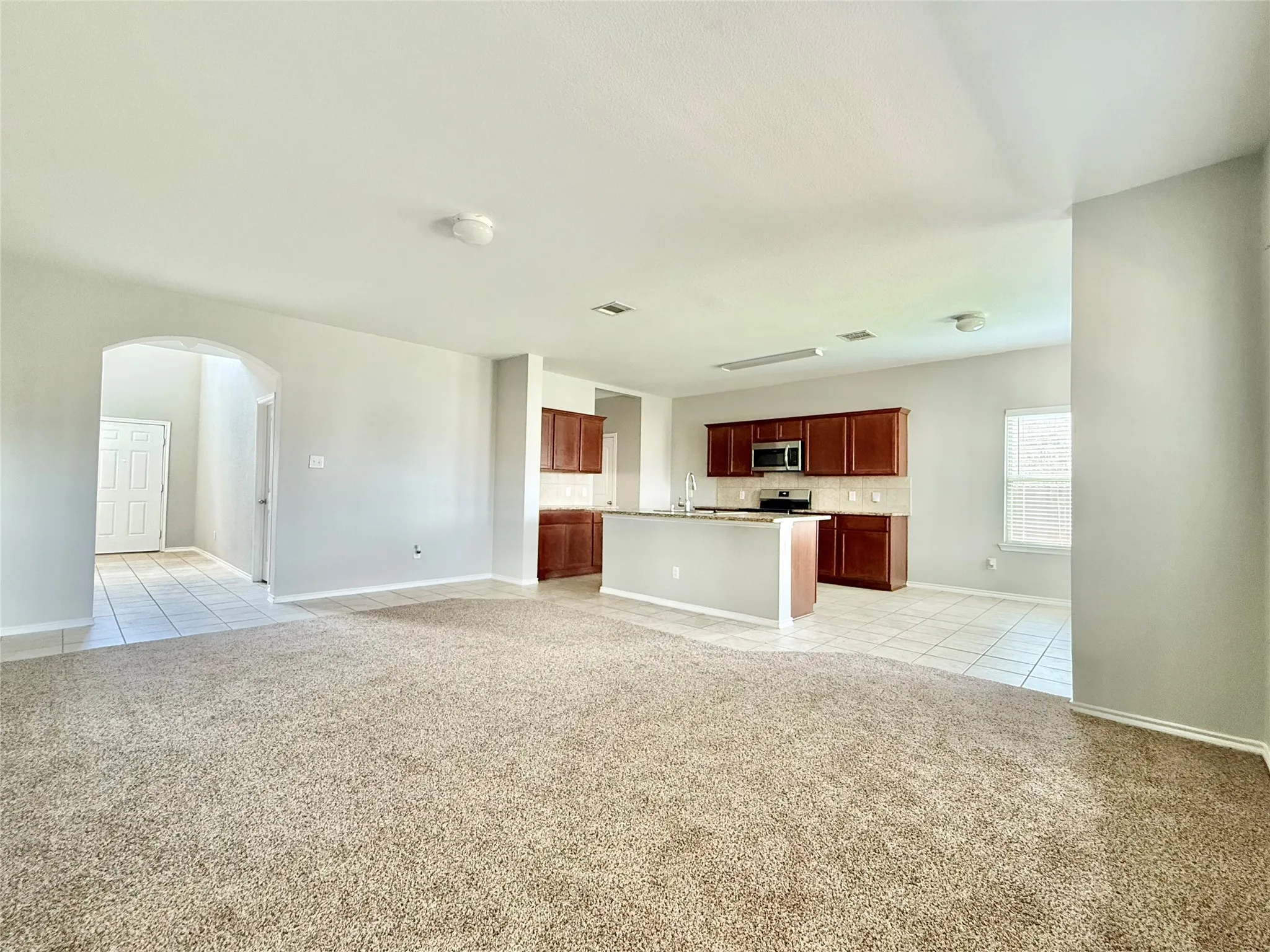 Single Family Residence For Rent in Collin County , 251 Cyrus Street, Anna, Texas 75409, 5 Bedroom, 3 Bathroom, 2 Garage spaces, 2,619 Sqft, built in 2017, mls#21292758, Real Estate Agent in Anna, Homes For Rent in Collin county, Homes For Rent in Anna, Realtor in Anna Texas, Real Estate Brokerage Independent Realty Texas, Luminita Cordes Realtor