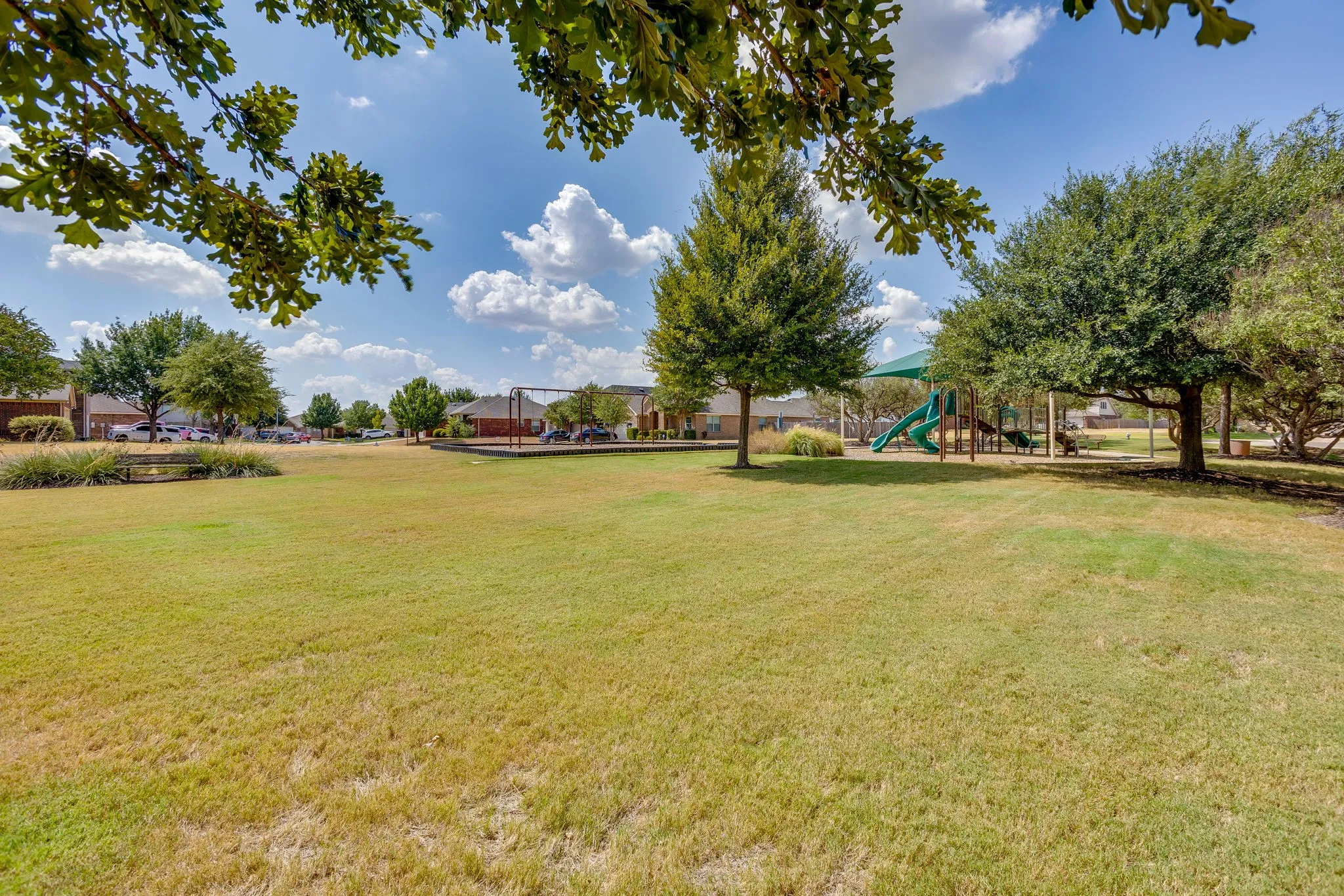 Single Family Residence For Sale in Tarrant County , 6220 Granite Creek Drive, Fort Worth, Texas 76179, 4 Bedroom, 2 Bathroom, 2 Garage spaces, 2,096 Sqft, built in 2008, mls#21290080, Real Estate Agent in Fort Worth, Homes For Sale in Tarrant county, Homes For Sale in Fort Worth, Realtor in Fort Worth Texas, Real Estate Brokerage Independent Realty Texas, Luminita Cordes Realtor