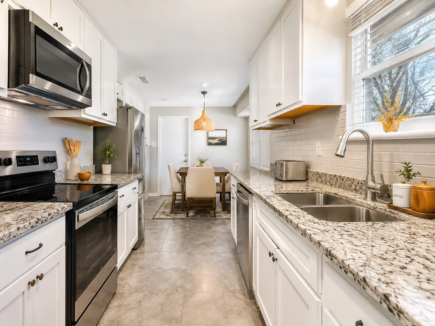 Single Family Residence For Sale in Dallas County , 5131 Menefee Drive, Dallas, Texas 75227, 3 Bedroom, 2 Bathroom, 2 Garage spaces, 1,879 Sqft, built in 1969, mls#21292782, Real Estate Agent in Dallas, Homes For Sale in Dallas county, Homes For Sale in Dallas, Realtor in Dallas Texas, Real Estate Brokerage Independent Realty Texas, Luminita Cordes Realtor