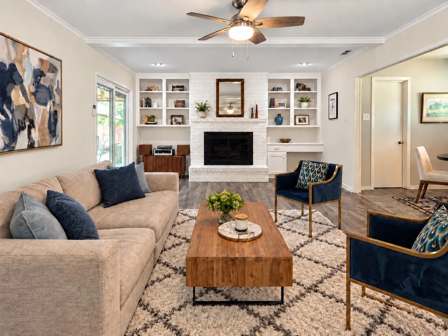 Single Family Residence For Sale in Dallas County , 5131 Menefee Drive, Dallas, Texas 75227, 3 Bedroom, 2 Bathroom, 2 Garage spaces, 1,879 Sqft, built in 1969, mls#21292782, Real Estate Agent in Dallas, Homes For Sale in Dallas county, Homes For Sale in Dallas, Realtor in Dallas Texas, Real Estate Brokerage Independent Realty Texas, Luminita Cordes Realtor