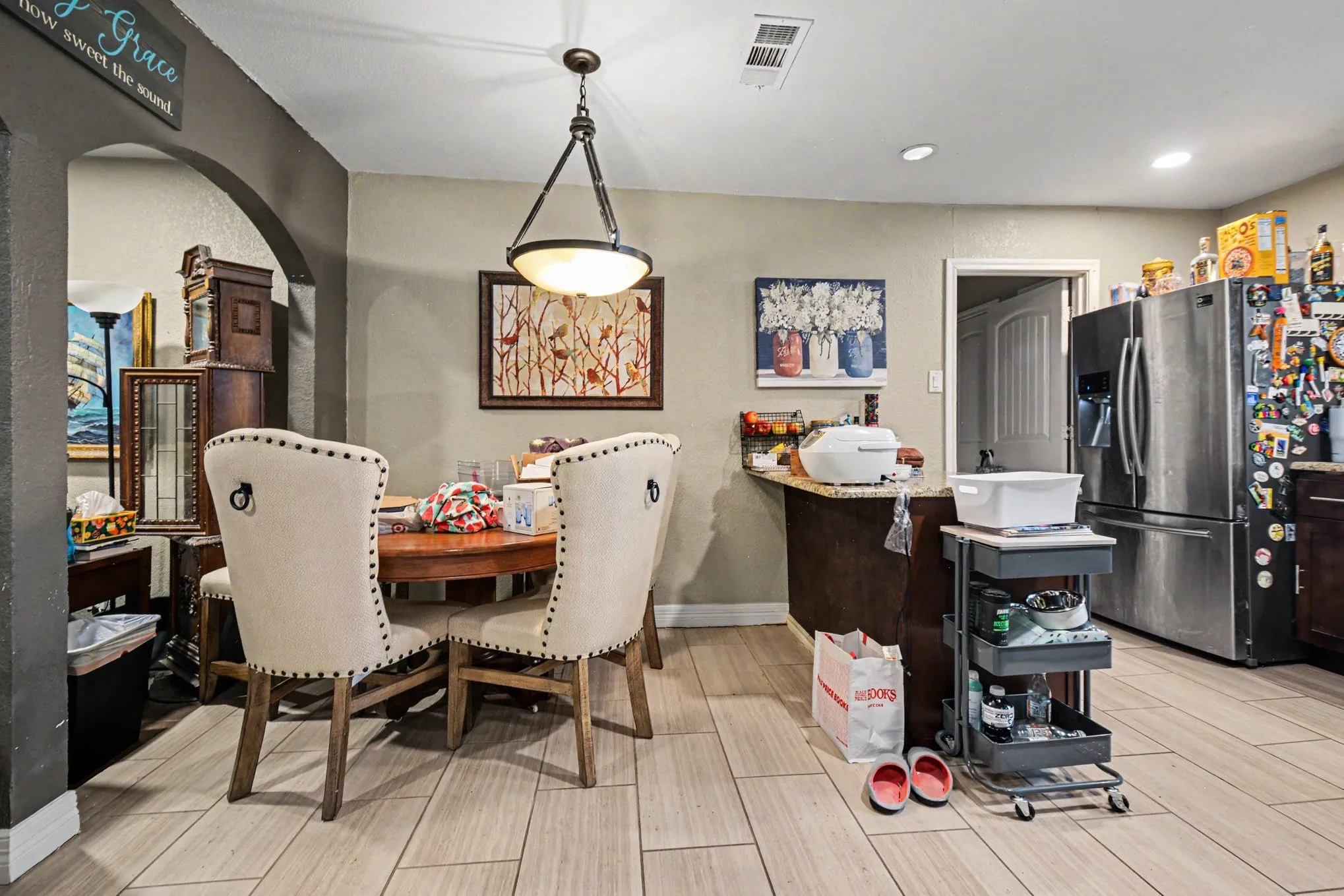 Single Family Residence For Sale in Dallas County , 4133 Logan Street, Irving, Texas 75062, 3 Bedroom, 2 Bathroom, 2 Garage spaces, 1,478 Sqft, built in 1968, mls#21292779, Real Estate Agent in Irving, Homes For Sale in Dallas county, Homes For Sale in Irving, Realtor in Irving Texas, Real Estate Brokerage Independent Realty Texas, Luminita Cordes Realtor