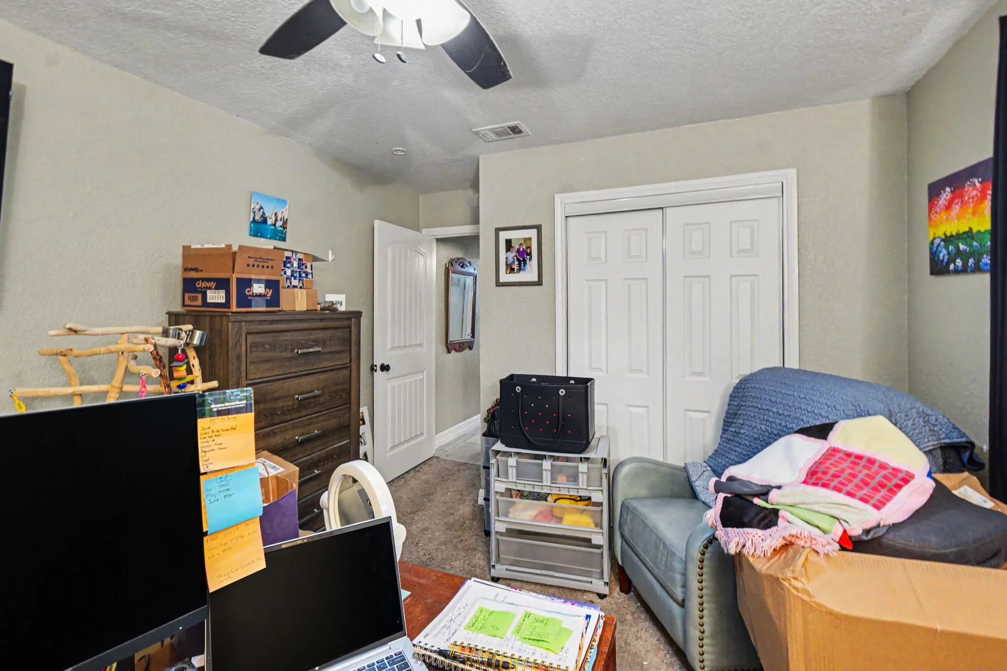 Single Family Residence For Sale in Dallas County , 4133 Logan Street, Irving, Texas 75062, 3 Bedroom, 2 Bathroom, 2 Garage spaces, 1,478 Sqft, built in 1968, mls#21292779, Real Estate Agent in Irving, Homes For Sale in Dallas county, Homes For Sale in Irving, Realtor in Irving Texas, Real Estate Brokerage Independent Realty Texas, Luminita Cordes Realtor