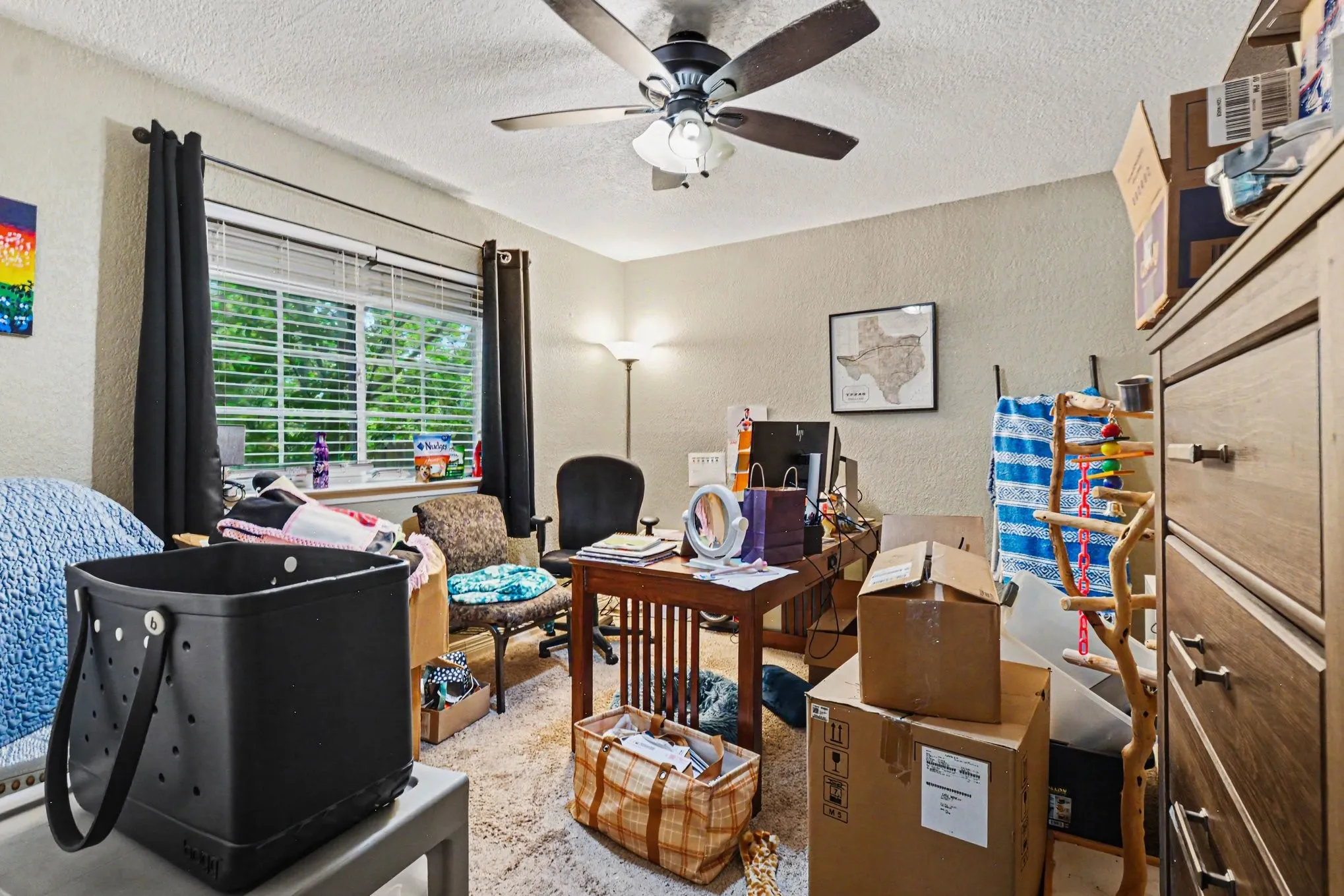 Single Family Residence For Sale in Dallas County , 4133 Logan Street, Irving, Texas 75062, 3 Bedroom, 2 Bathroom, 2 Garage spaces, 1,478 Sqft, built in 1968, mls#21292779, Real Estate Agent in Irving, Homes For Sale in Dallas county, Homes For Sale in Irving, Realtor in Irving Texas, Real Estate Brokerage Independent Realty Texas, Luminita Cordes Realtor