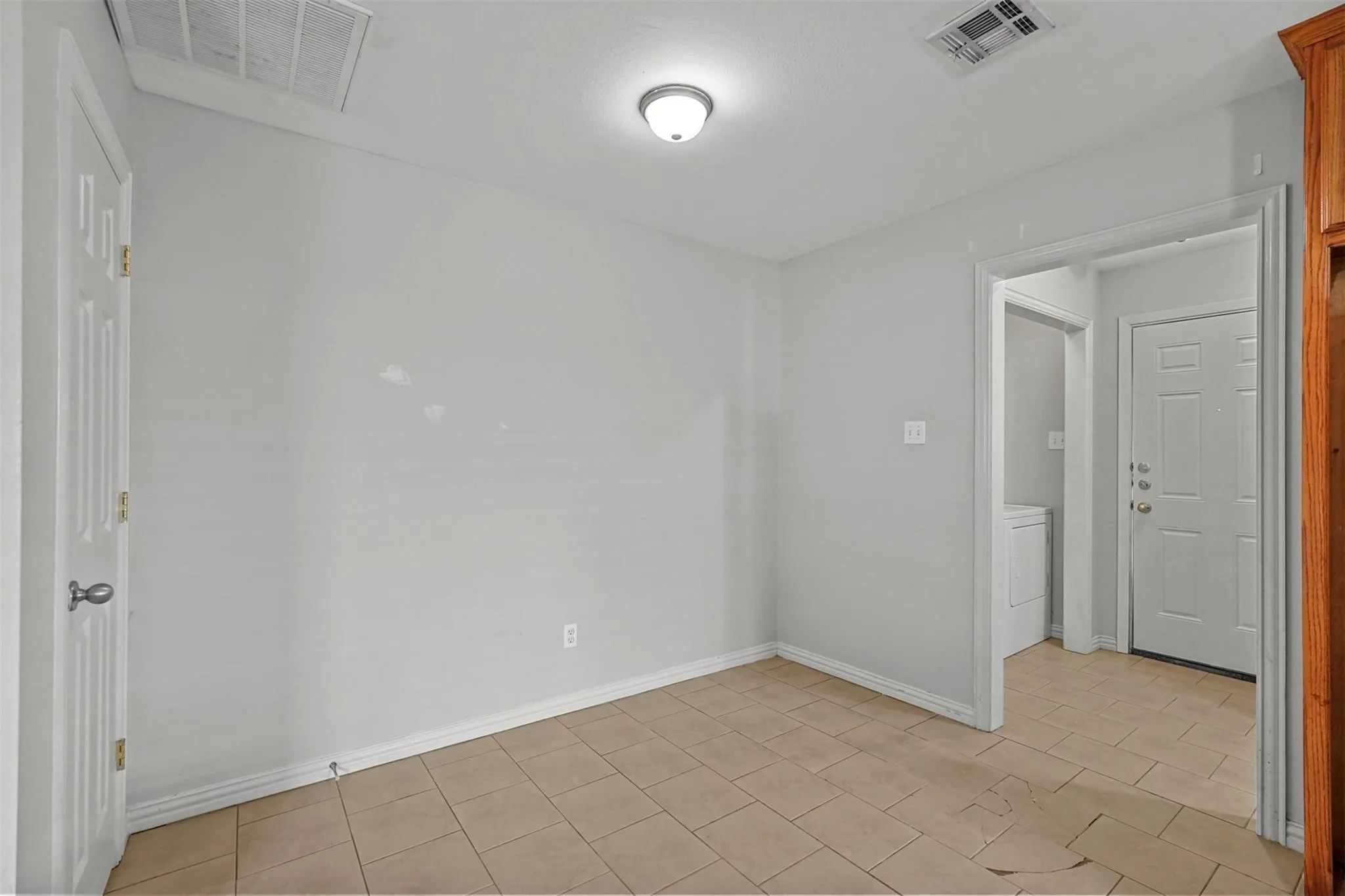 Duplex For Sale in Grayson County , 408-410 Cleveland, Sherman, Texas 75090, 4 Bedroom, 6 Bathroom, 1 Garage spaces, 0 Sqft, built in 2008, mls#21292786, Real Estate Agent in Sherman, Homes For Sale in Grayson county, Homes For Sale in Sherman, Realtor in Sherman Texas, Real Estate Brokerage Independent Realty Texas, Luminita Cordes Realtor