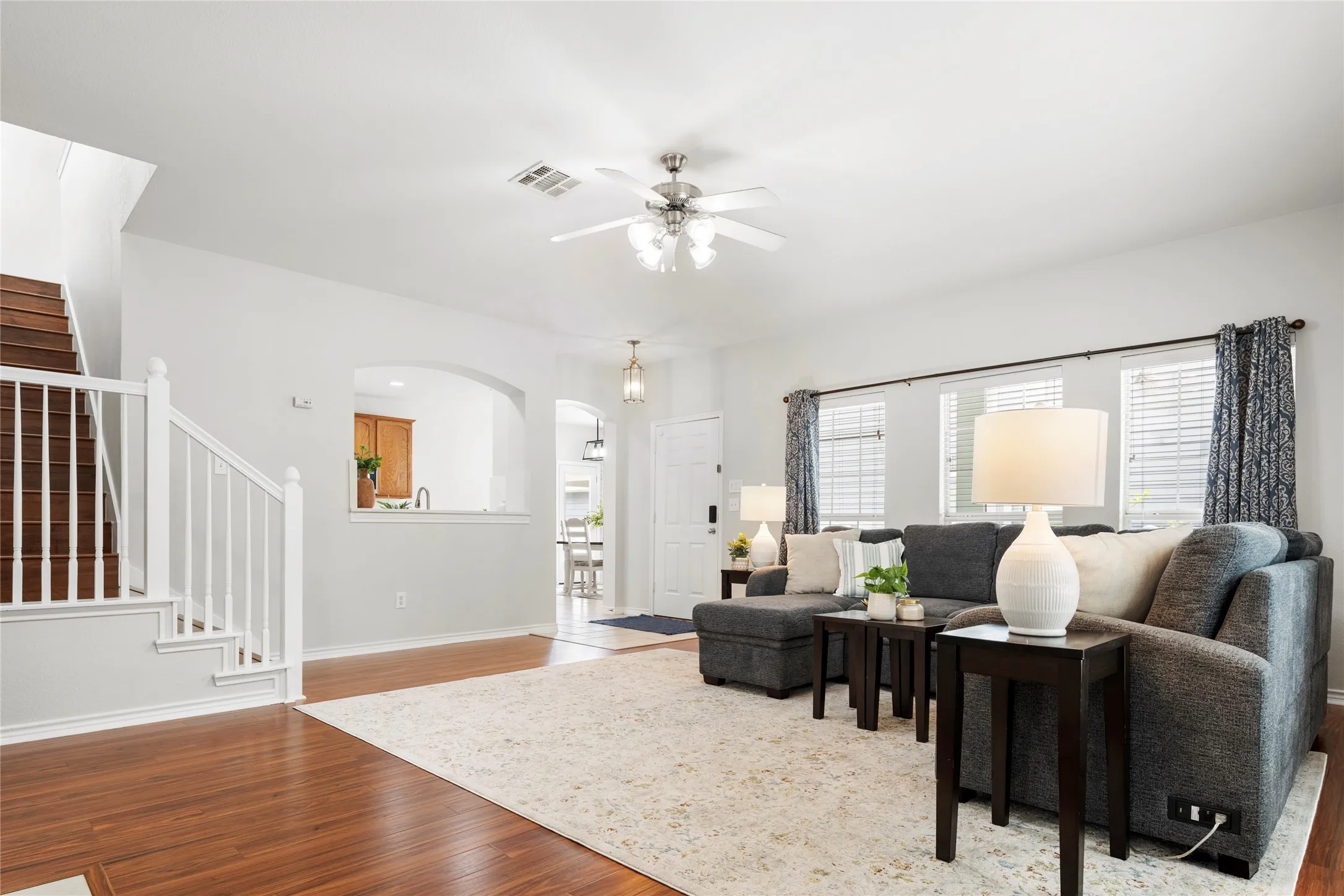 Single Family Residence For Sale in Denton County , 1241 Chattahoochee Drive, Savannah, Texas 76227, 3 Bedroom, 3 Bathroom, 2 Garage spaces, 1,906 Sqft, built in 2006, mls#21292380, Real Estate Agent in Savannah, Homes For Sale in Denton county, Homes For Sale in Savannah, Realtor in Savannah Texas, Real Estate Brokerage Independent Realty Texas, Luminita Cordes Realtor