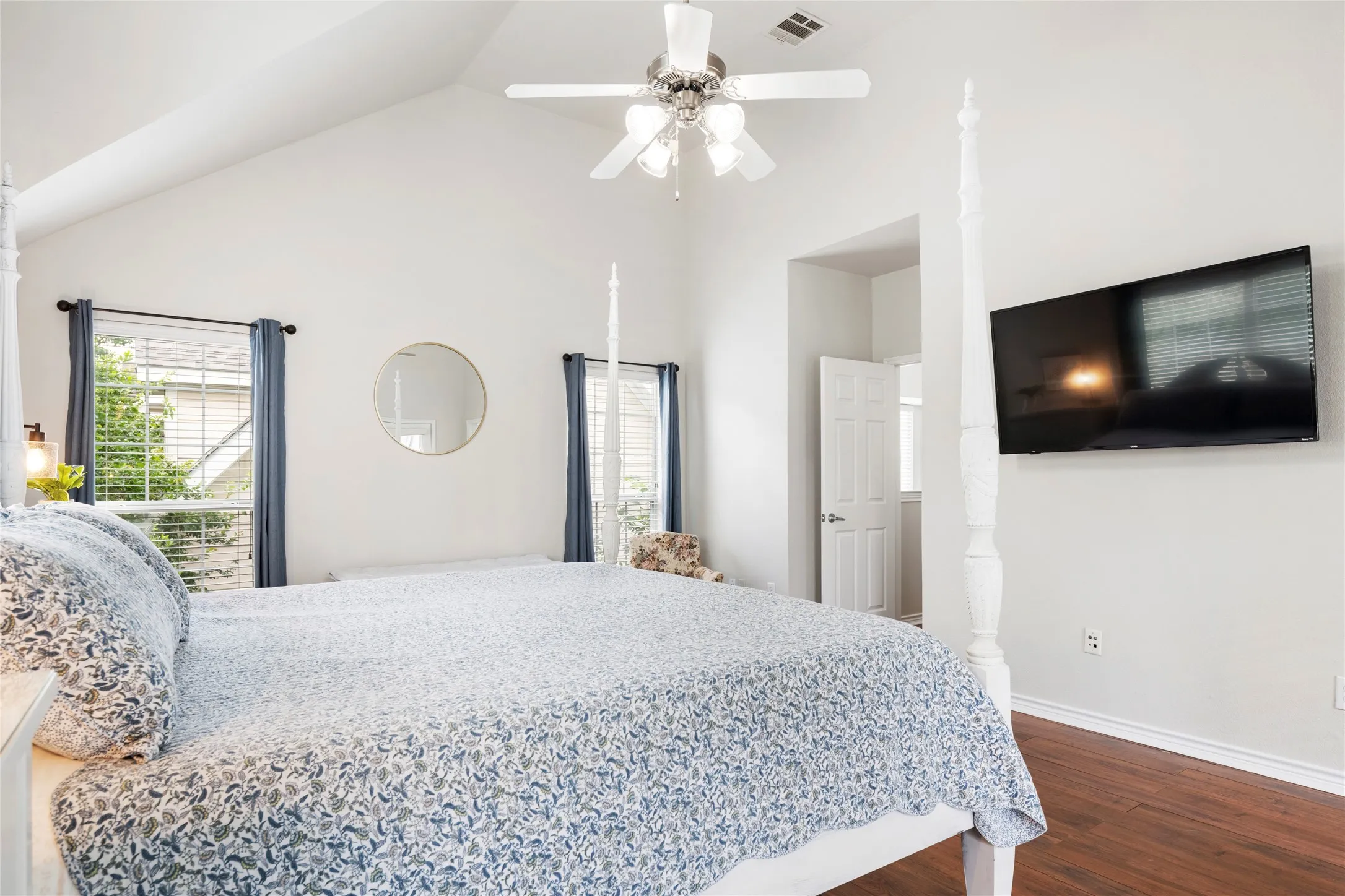 Single Family Residence For Sale in Denton County , 1241 Chattahoochee Drive, Savannah, Texas 76227, 3 Bedroom, 3 Bathroom, 2 Garage spaces, 1,906 Sqft, built in 2006, mls#21292380, Real Estate Agent in Savannah, Homes For Sale in Denton county, Homes For Sale in Savannah, Realtor in Savannah Texas, Real Estate Brokerage Independent Realty Texas, Luminita Cordes Realtor