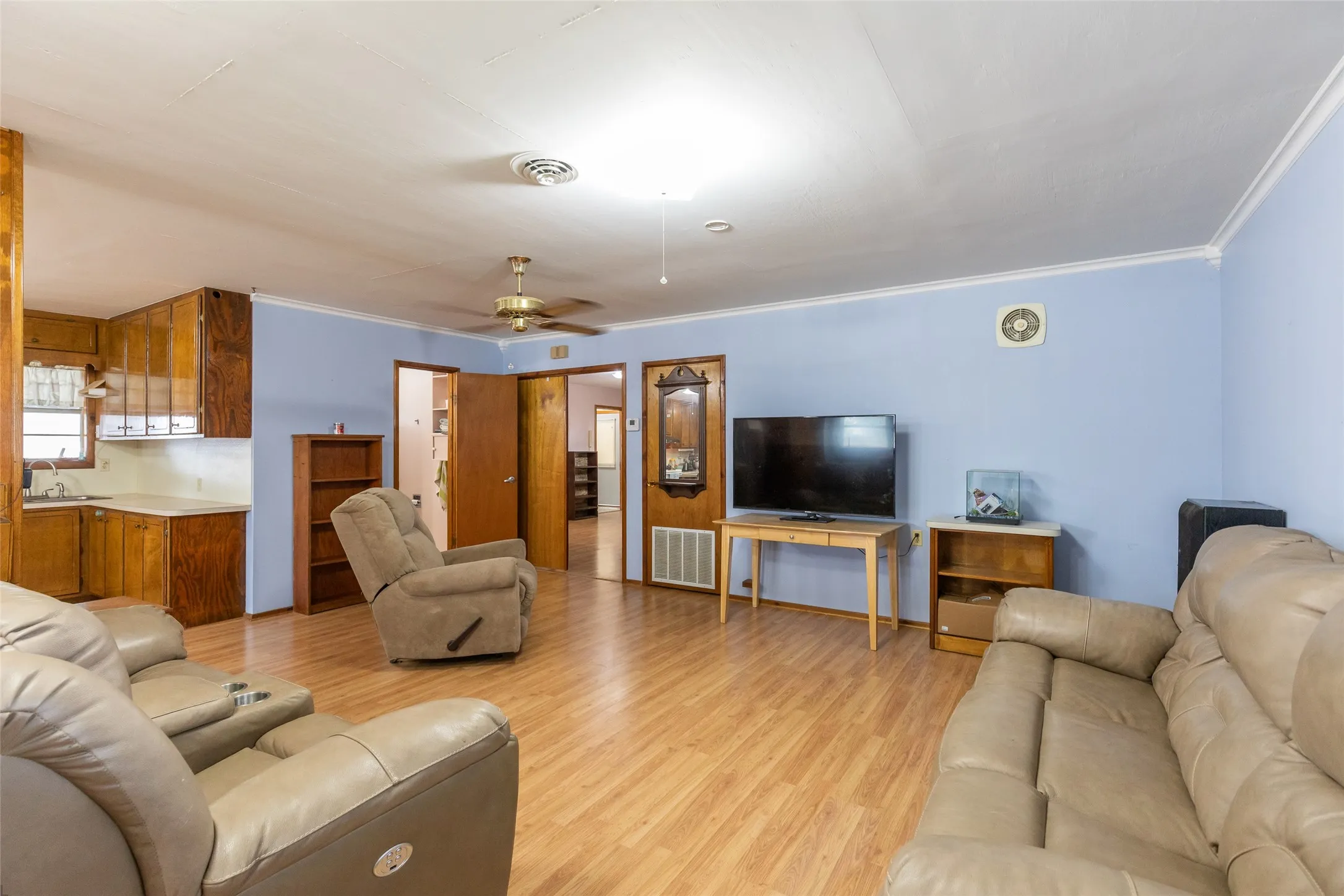 Single Family Residence For Sale in Taylor County , 8867 Spinks Road, Abilene, Texas 79603, 2 Bedroom, 2 Bathroom, Garage spaces, 1,784 Sqft, built in 1982, mls#21292675, Real Estate Agent in Abilene, Homes For Sale in Taylor county, Homes For Sale in Abilene, Realtor in Abilene Texas, Real Estate Brokerage Independent Realty Texas, Luminita Cordes Realtor
