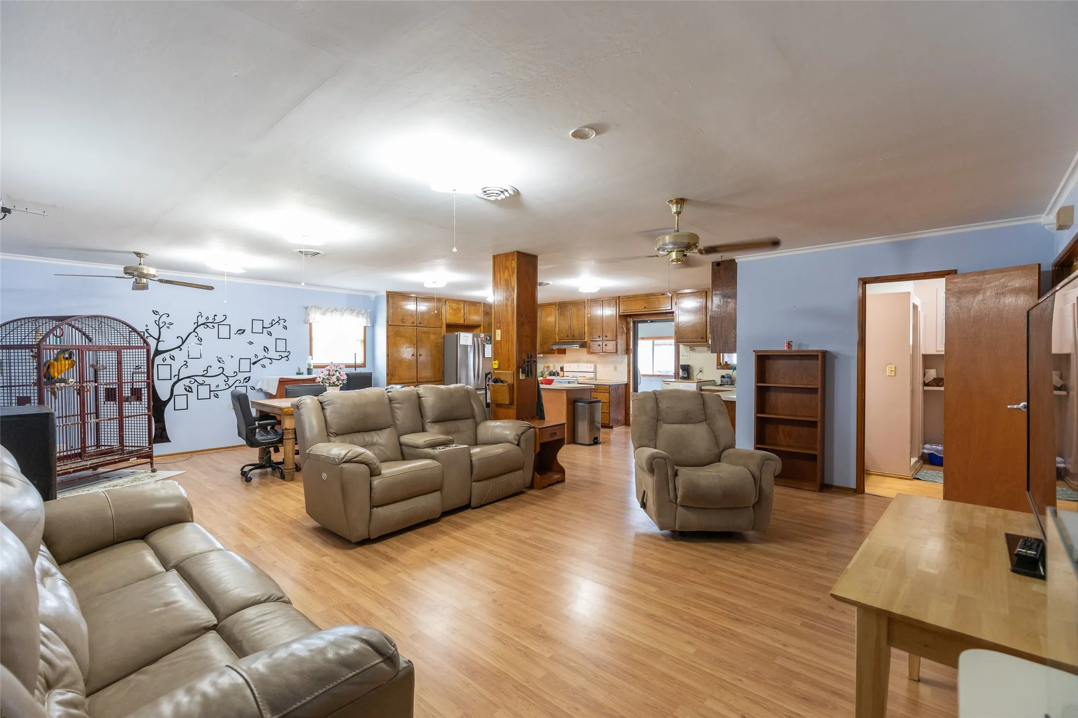 Single Family Residence For Sale in Taylor County , 8867 Spinks Road, Abilene, Texas 79603, 2 Bedroom, 2 Bathroom, Garage spaces, 1,784 Sqft, built in 1982, mls#21292675, Real Estate Agent in Abilene, Homes For Sale in Taylor county, Homes For Sale in Abilene, Realtor in Abilene Texas, Real Estate Brokerage Independent Realty Texas, Luminita Cordes Realtor