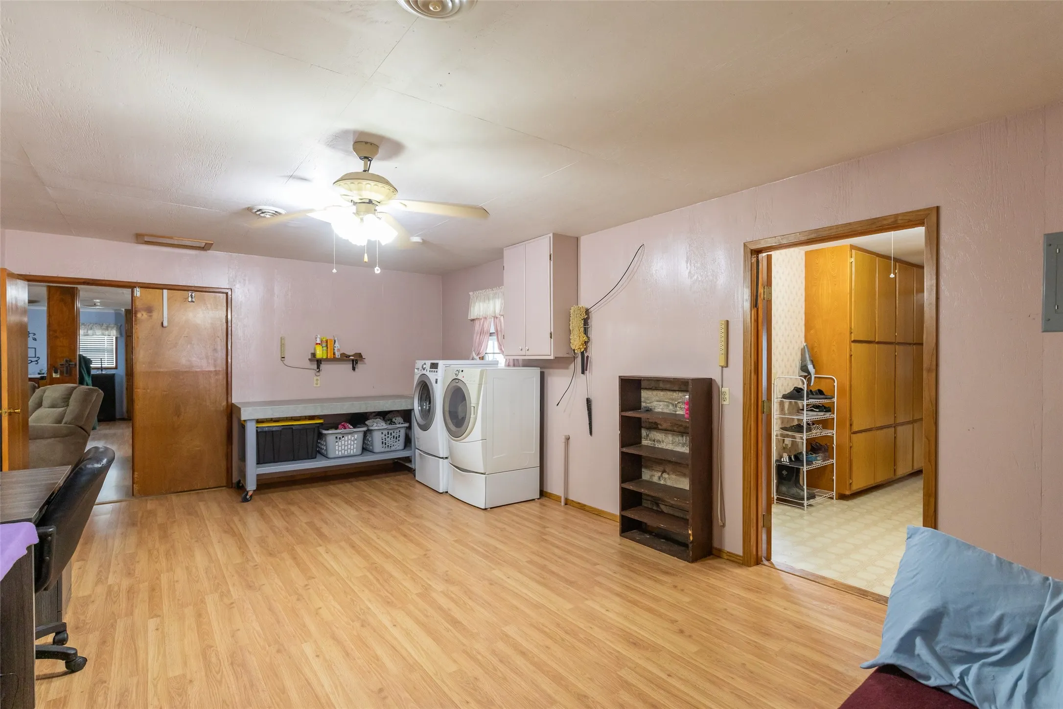 Single Family Residence For Sale in Taylor County , 8867 Spinks Road, Abilene, Texas 79603, 2 Bedroom, 2 Bathroom, Garage spaces, 1,784 Sqft, built in 1982, mls#21292675, Real Estate Agent in Abilene, Homes For Sale in Taylor county, Homes For Sale in Abilene, Realtor in Abilene Texas, Real Estate Brokerage Independent Realty Texas, Luminita Cordes Realtor