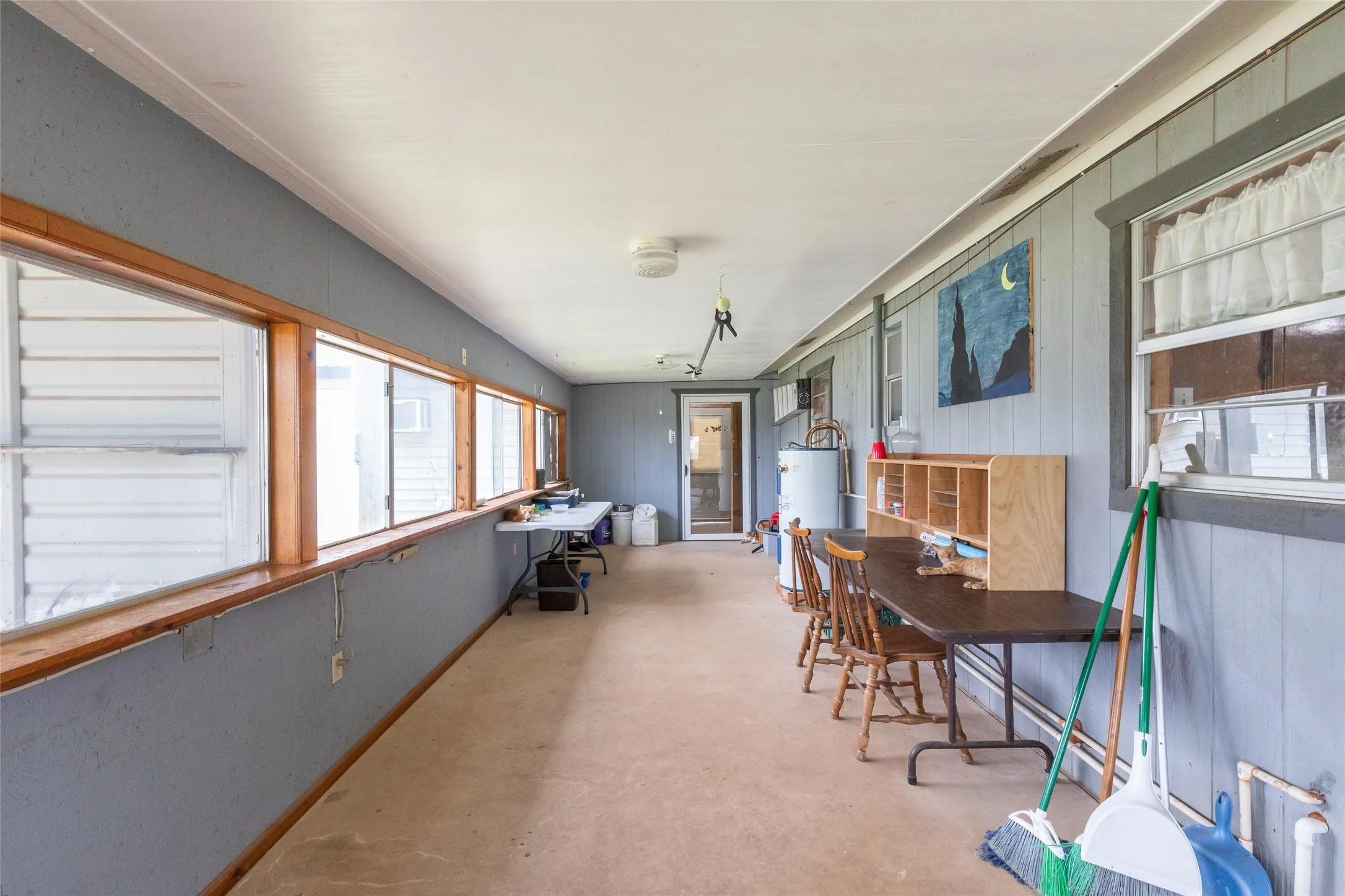 Single Family Residence For Sale in Taylor County , 8867 Spinks Road, Abilene, Texas 79603, 2 Bedroom, 2 Bathroom, Garage spaces, 1,784 Sqft, built in 1982, mls#21292675, Real Estate Agent in Abilene, Homes For Sale in Taylor county, Homes For Sale in Abilene, Realtor in Abilene Texas, Real Estate Brokerage Independent Realty Texas, Luminita Cordes Realtor
