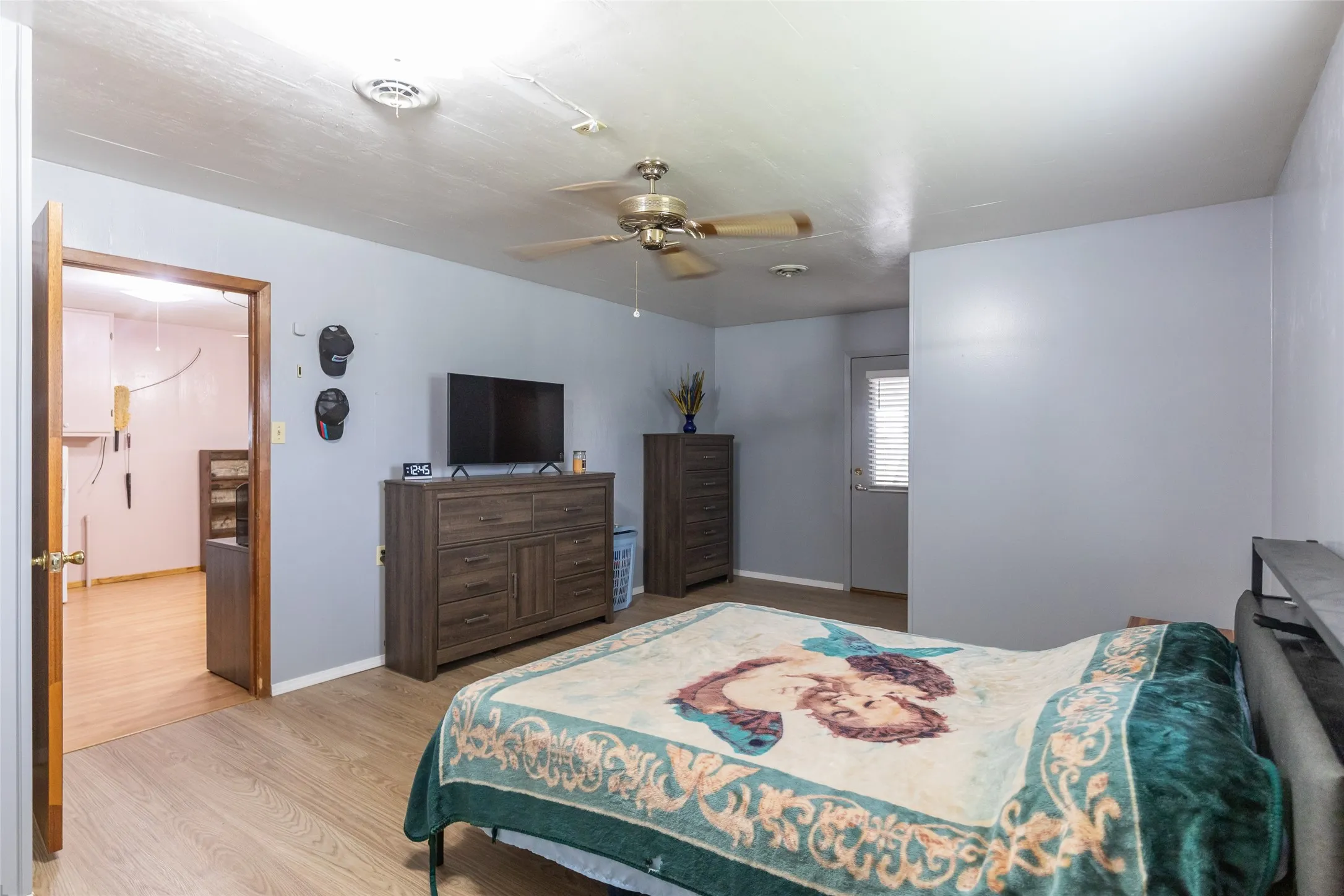 Single Family Residence For Sale in Taylor County , 8867 Spinks Road, Abilene, Texas 79603, 2 Bedroom, 2 Bathroom, Garage spaces, 1,784 Sqft, built in 1982, mls#21292675, Real Estate Agent in Abilene, Homes For Sale in Taylor county, Homes For Sale in Abilene, Realtor in Abilene Texas, Real Estate Brokerage Independent Realty Texas, Luminita Cordes Realtor