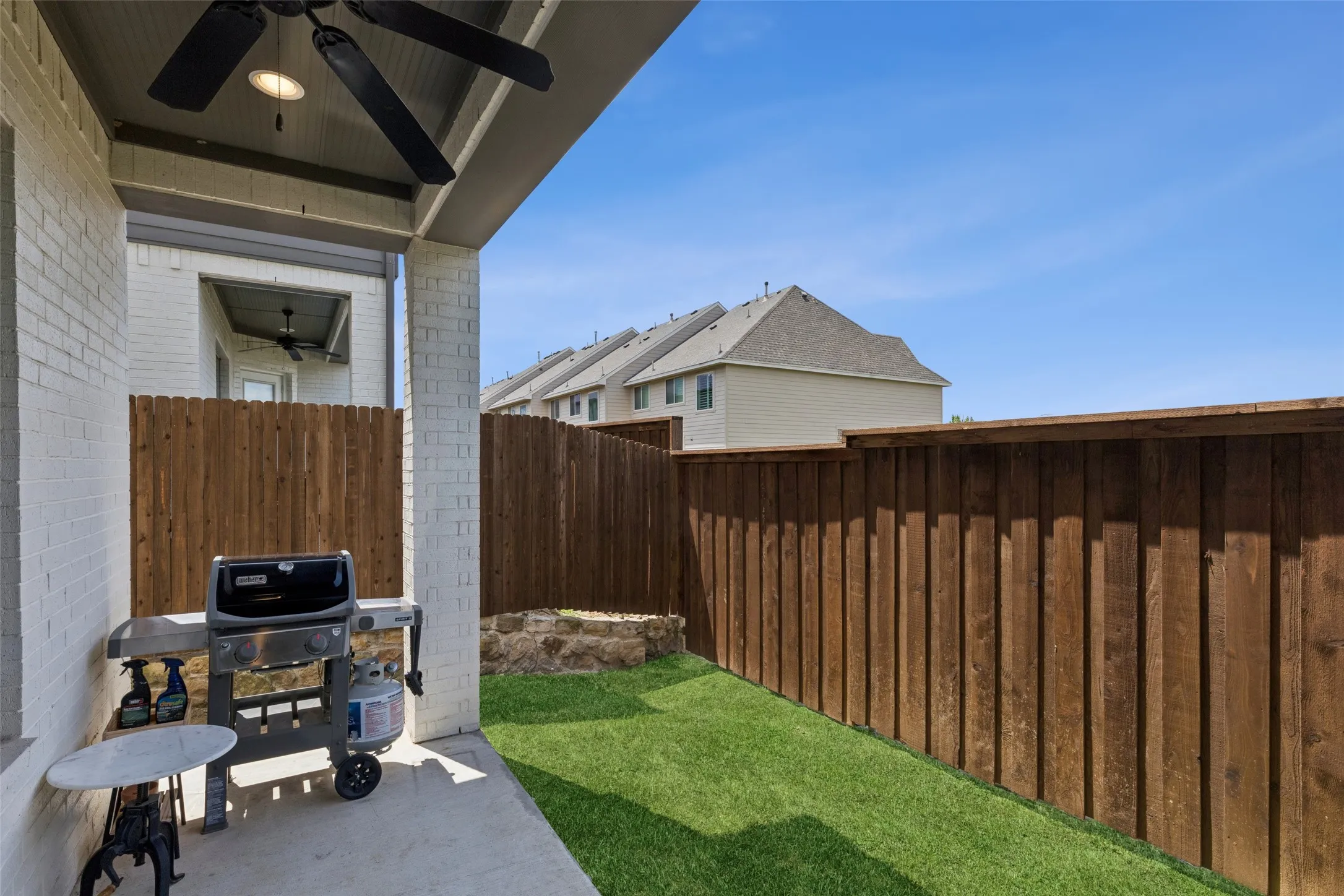Condominium For Sale in Tarrant County , 6306 Oakbend Circle, Fort Worth, Texas 76132, 3 Bedroom, 3 Bathroom, 2 Garage spaces, 1,999 Sqft, built in 2020, Price $375,000, mls#21291439, Real Estate Agent in Fort Worth, Homes For Sale in Tarrant county, Homes For Sale in Fort Worth, Realtor in Fort Worth Texas, Real Estate Brokerage Independent Realty Texas, Luminita Cordes Realtor