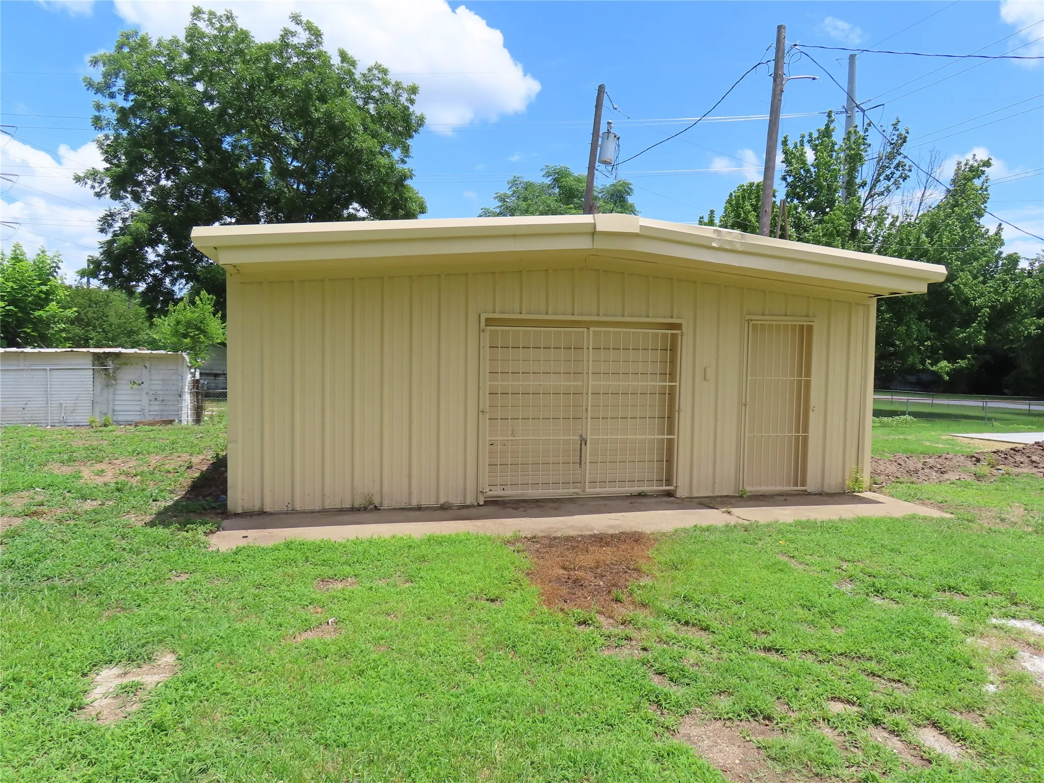 Single Family Residence For Sale in Van Zandt County , 315 E Orville Street, Wills Point, Texas 75169, 3 Bedroom, 2 Bathroom, Garage spaces, 1,225 Sqft, built in 2026, mls#21292301, Real Estate Agent in Wills Point, Homes For Sale in Van Zandt county, Homes For Sale in Wills Point, Realtor in Wills Point Texas, Real Estate Brokerage Independent Realty Texas, Luminita Cordes Realtor