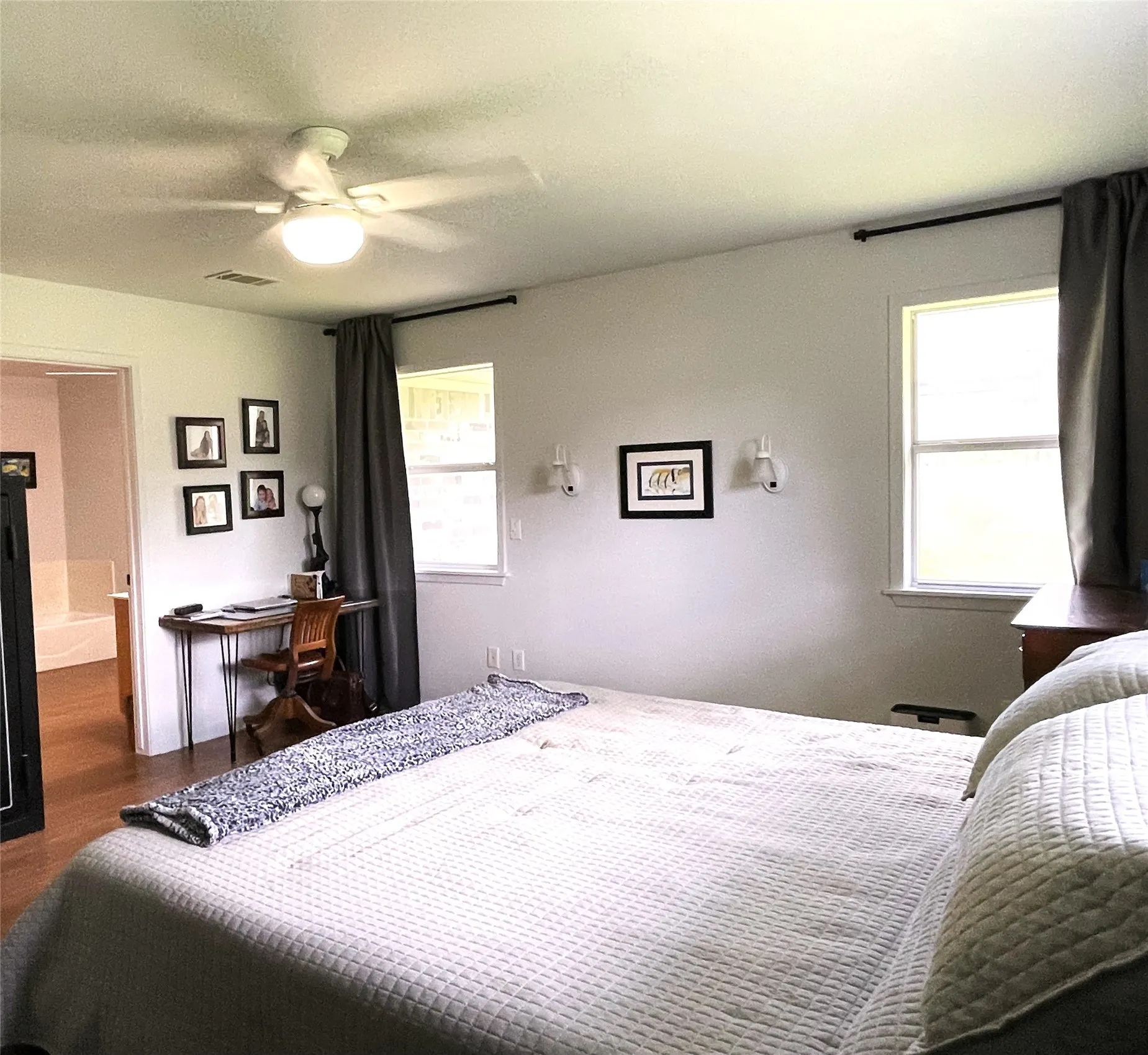 Single Family Residence For Sale in Freestone County , 141 Fm 27 W, Fairfield, Texas 75840, 2 Bedroom, 2 Bathroom, 2 Garage spaces, 2,013 Sqft, built in 1999, mls#21284257, Real Estate Agent in Fairfield, Homes For Sale in Freestone county, Homes For Sale in Fairfield, Realtor in Fairfield Texas, Real Estate Brokerage Independent Realty Texas, Luminita Cordes Realtor